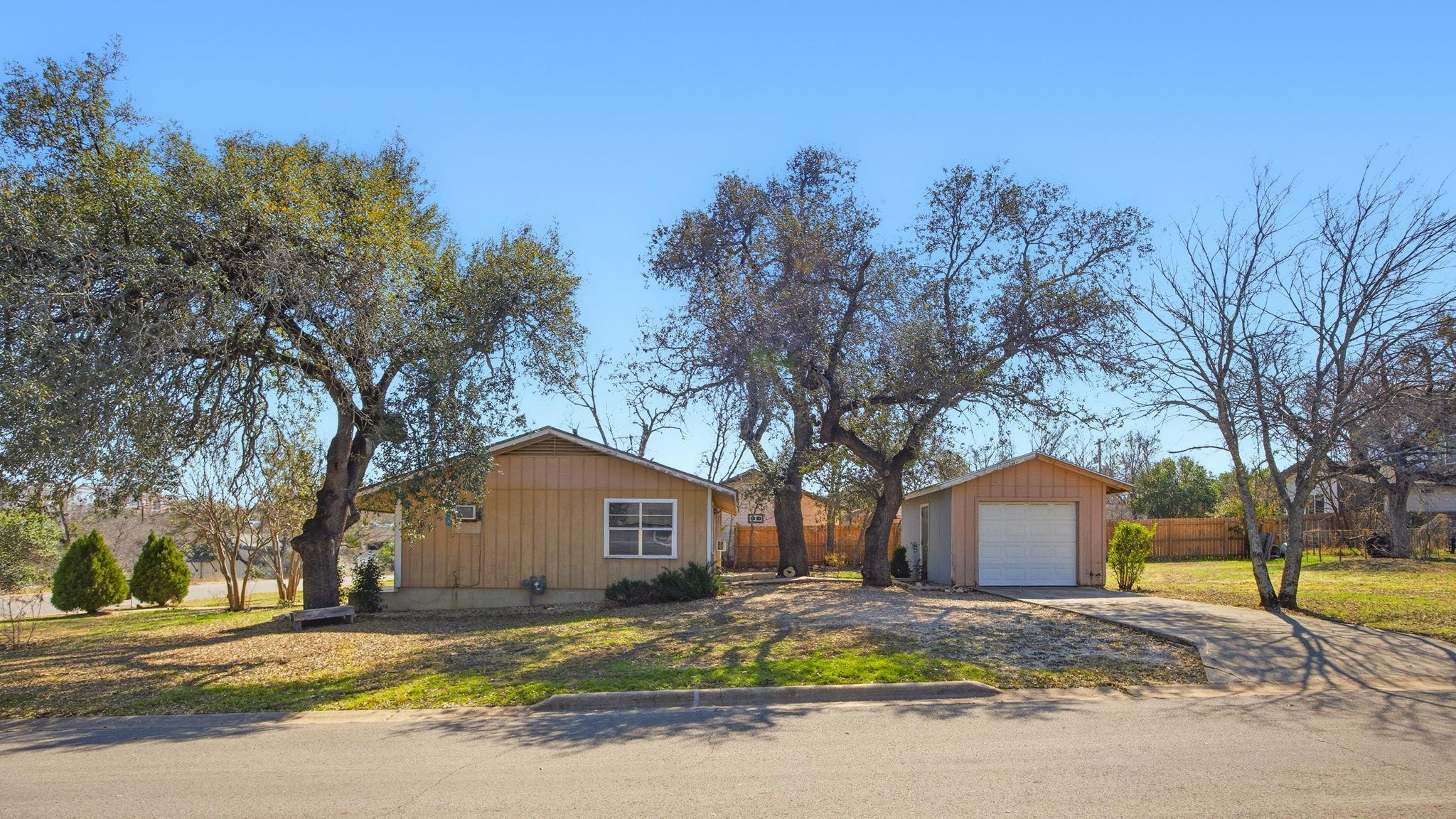 202 Forest St, Georgetown, TX 78626