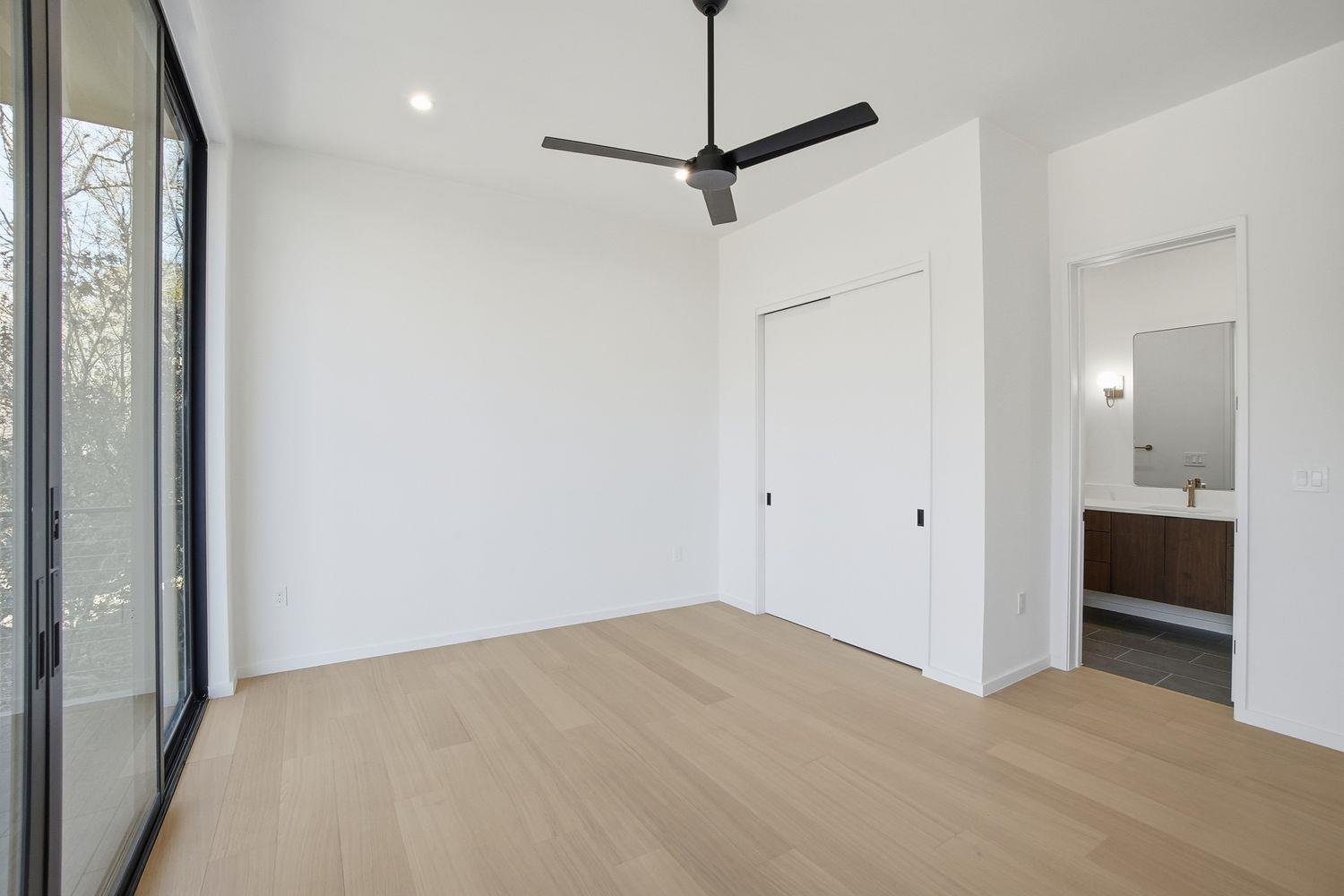 2319 Cypress Pt E, Austin, TX 78746