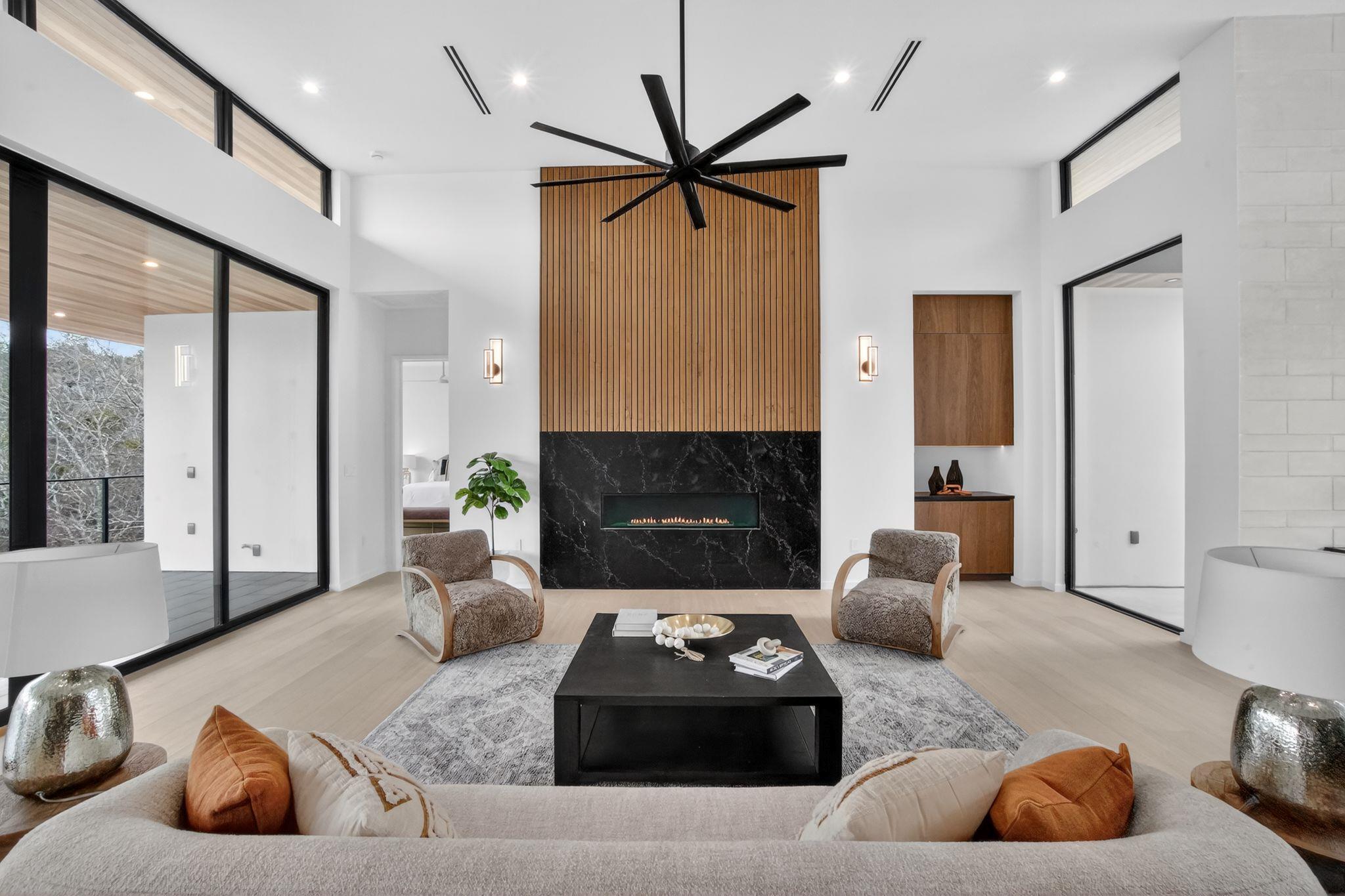 2319 Cypress Pt E, Austin, TX 78746