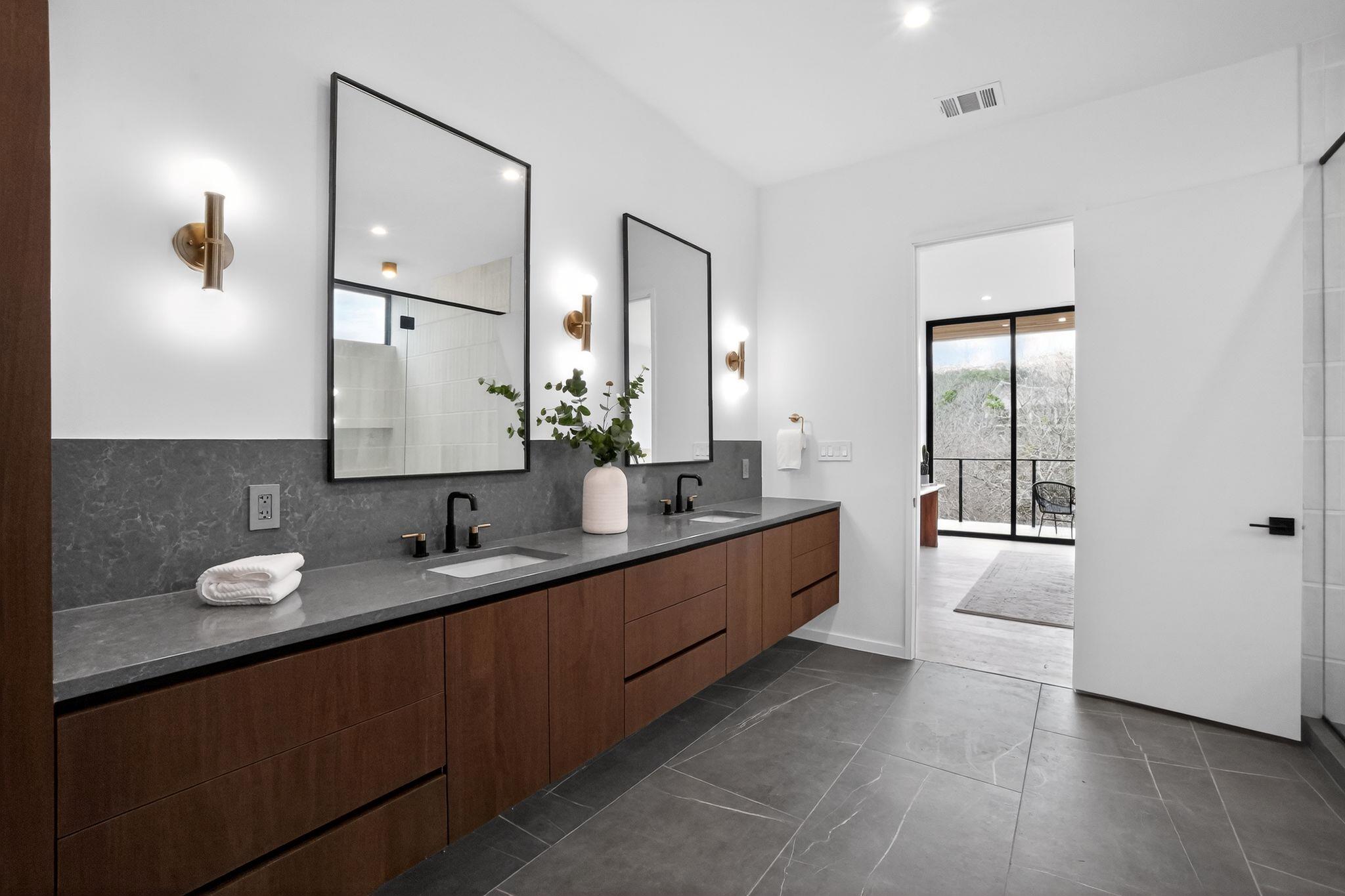 2319 Cypress Pt E, Austin, TX 78746