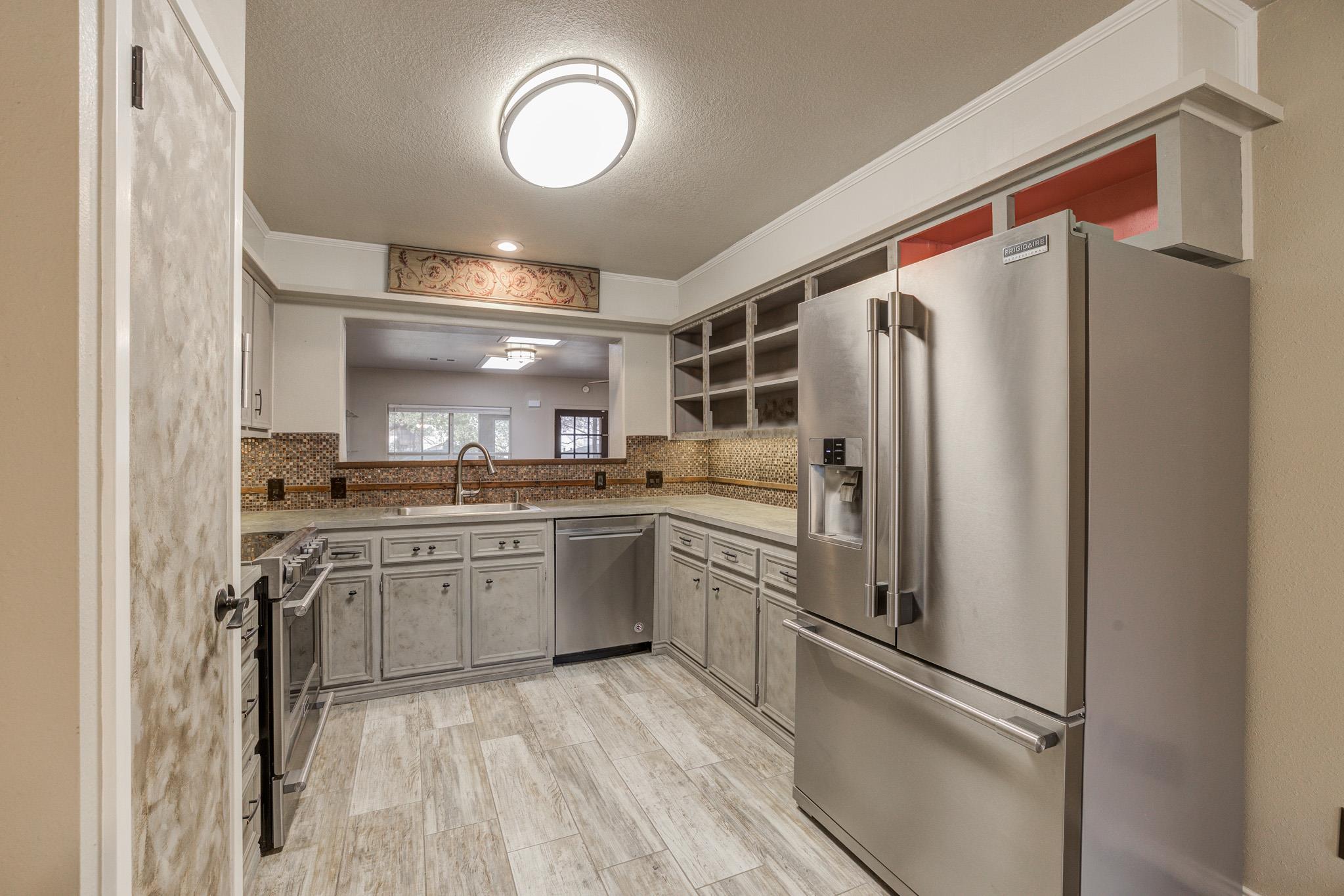 5303 Shady Oaks Cir # A, Kingsland, TX 78639