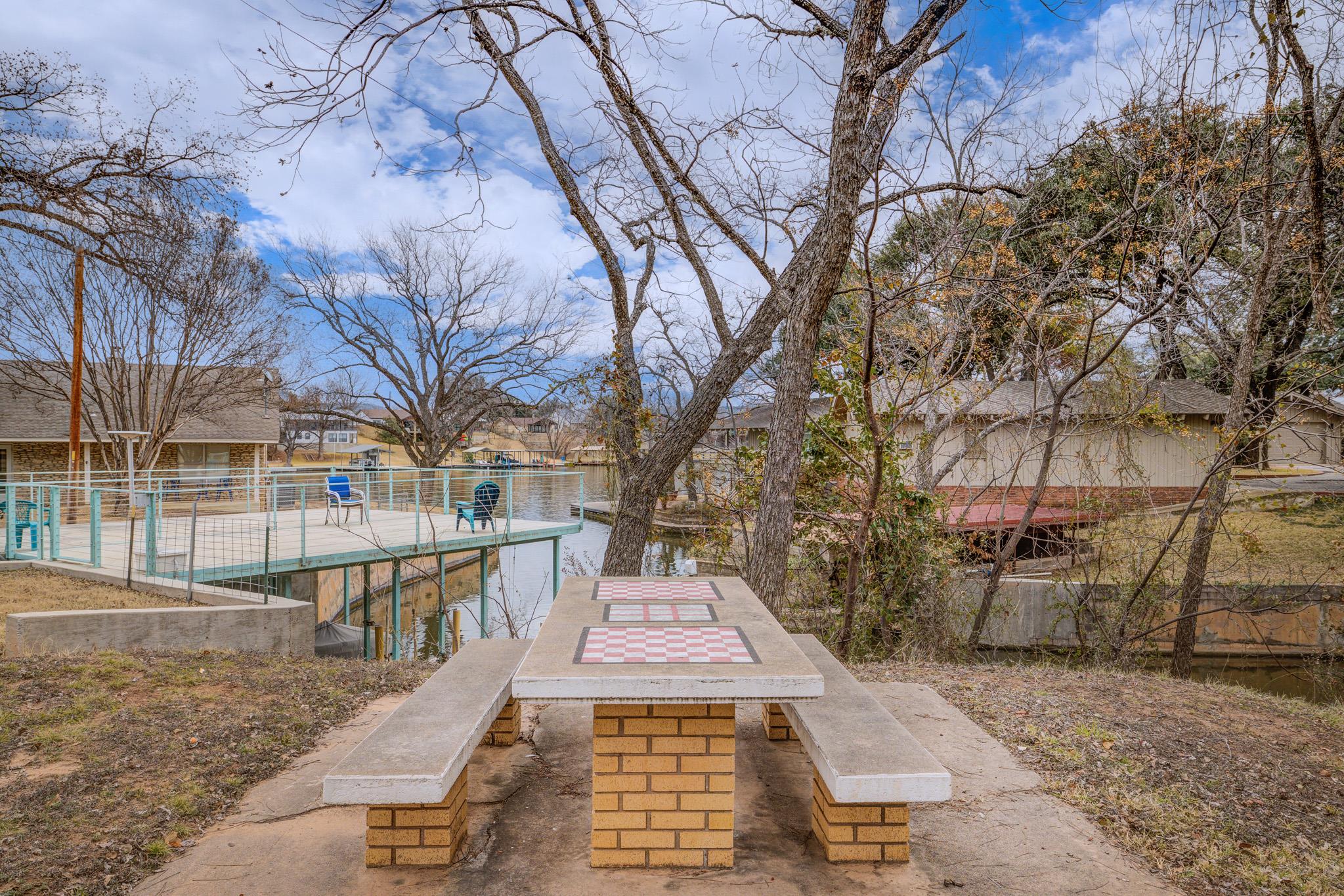 5303 Shady Oaks Cir # A, Kingsland, TX 78639