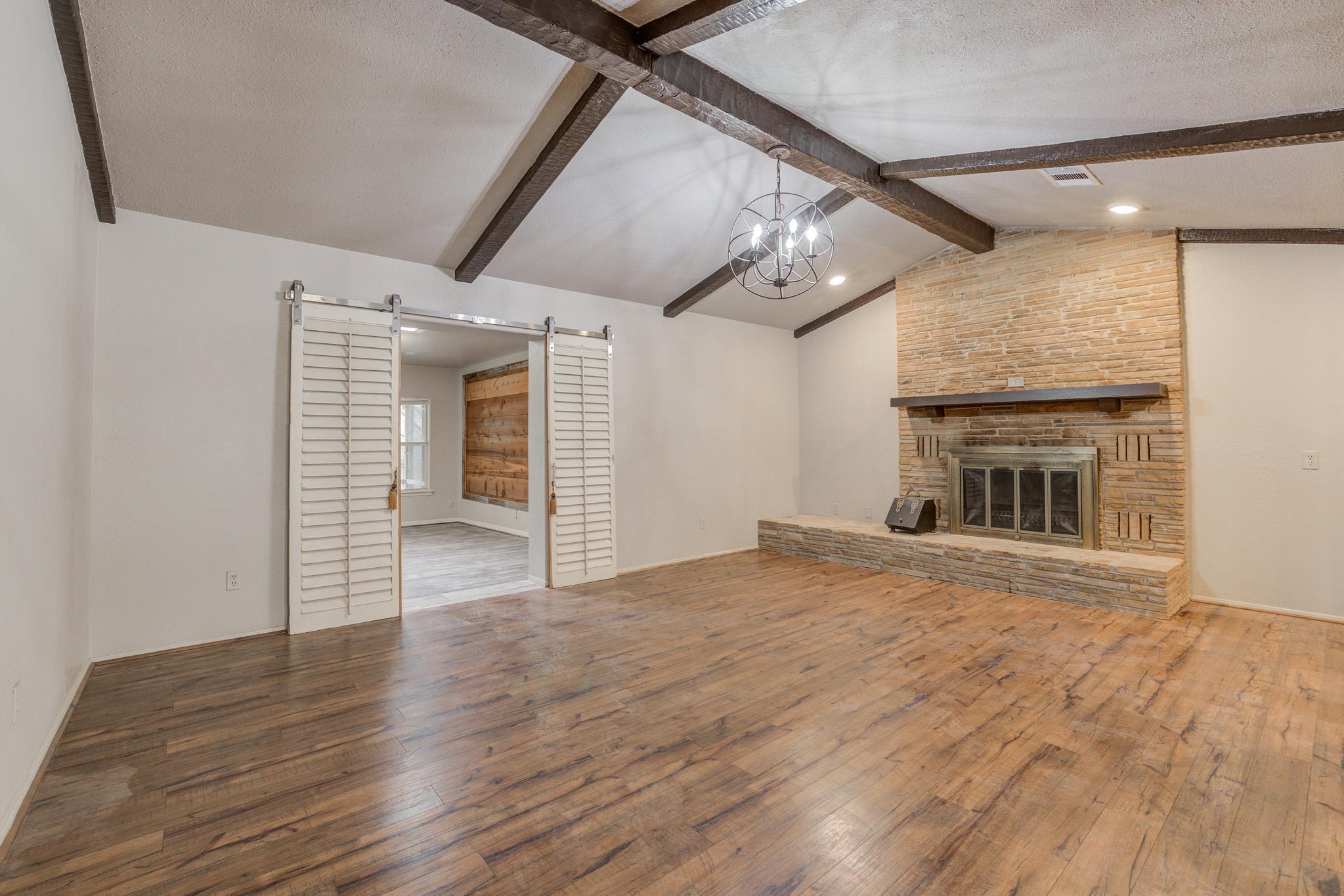 5303 Shady Oaks Cir # A, Kingsland, TX 78639