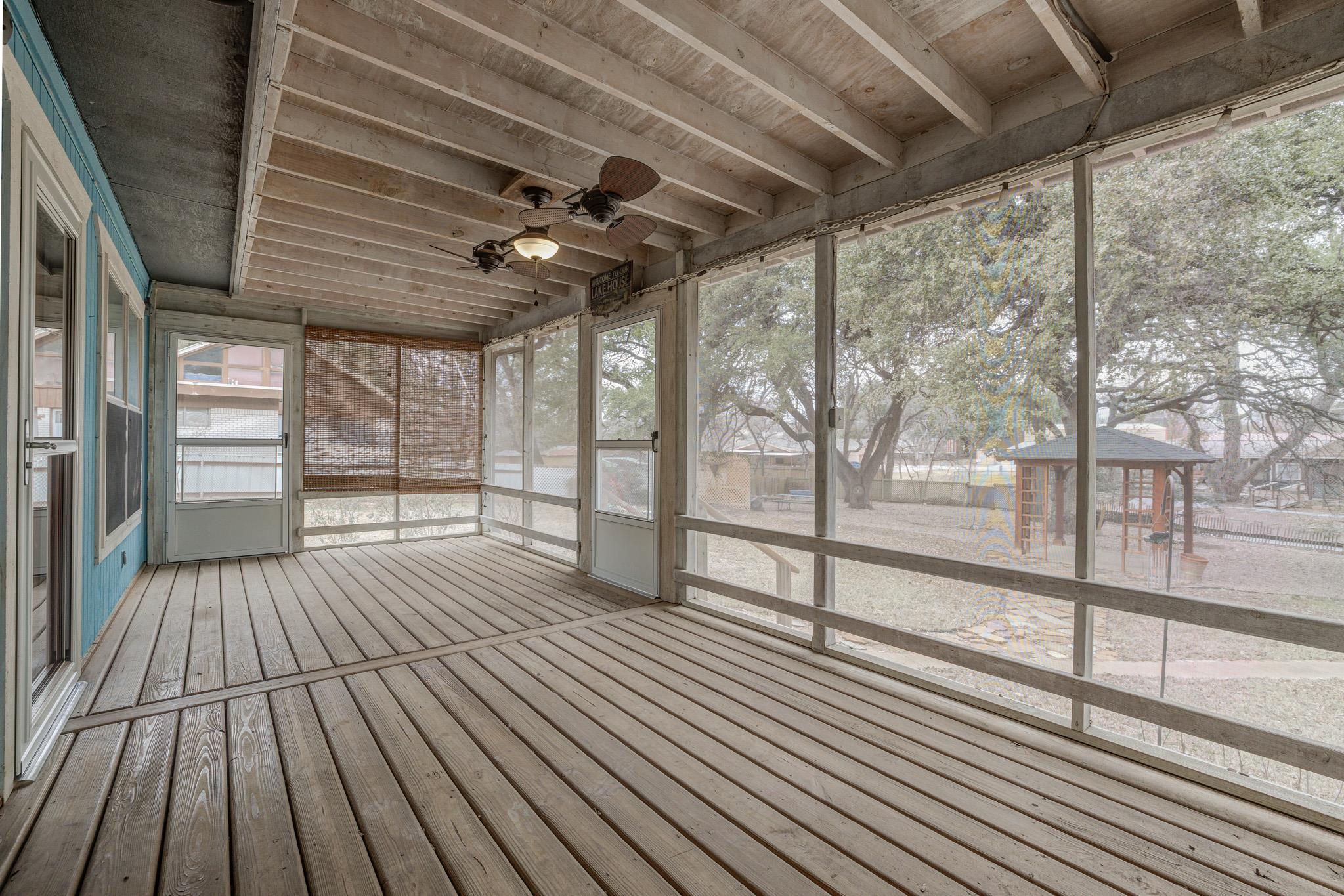 5303 Shady Oaks Cir # A, Kingsland, TX 78639