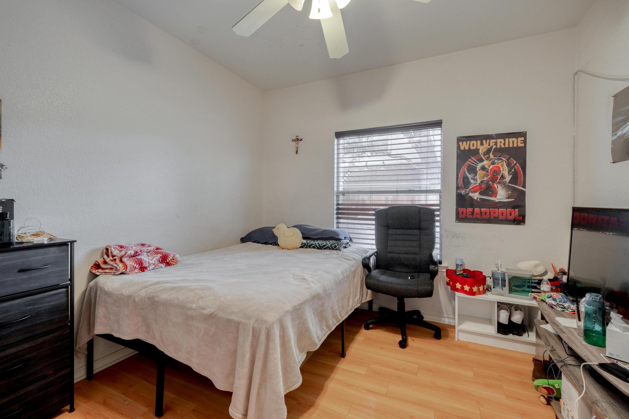 402 Split Oak Dr, Pflugerville, TX 78660