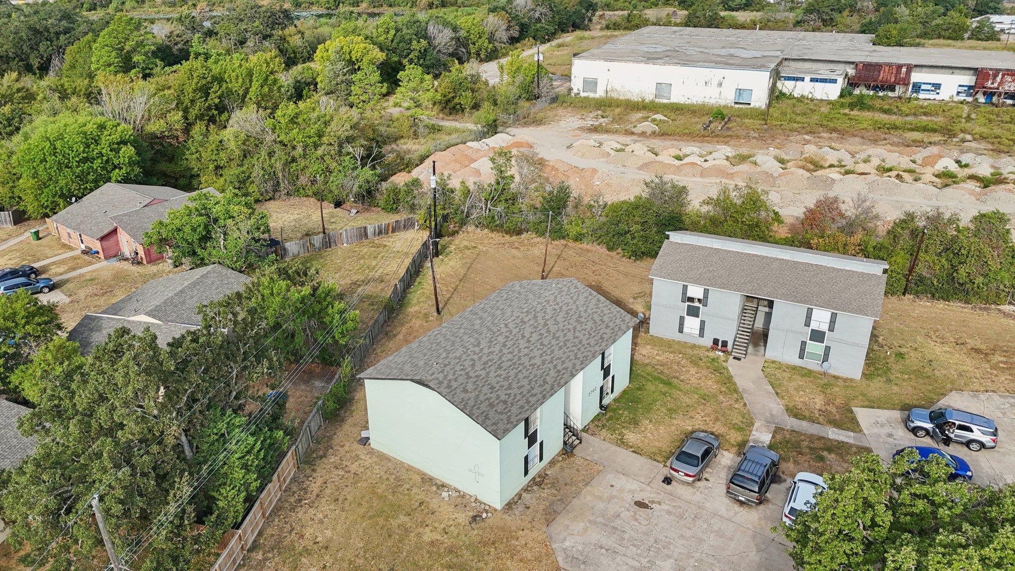 2702 Evergreen Cir, Bryan, TX 77801