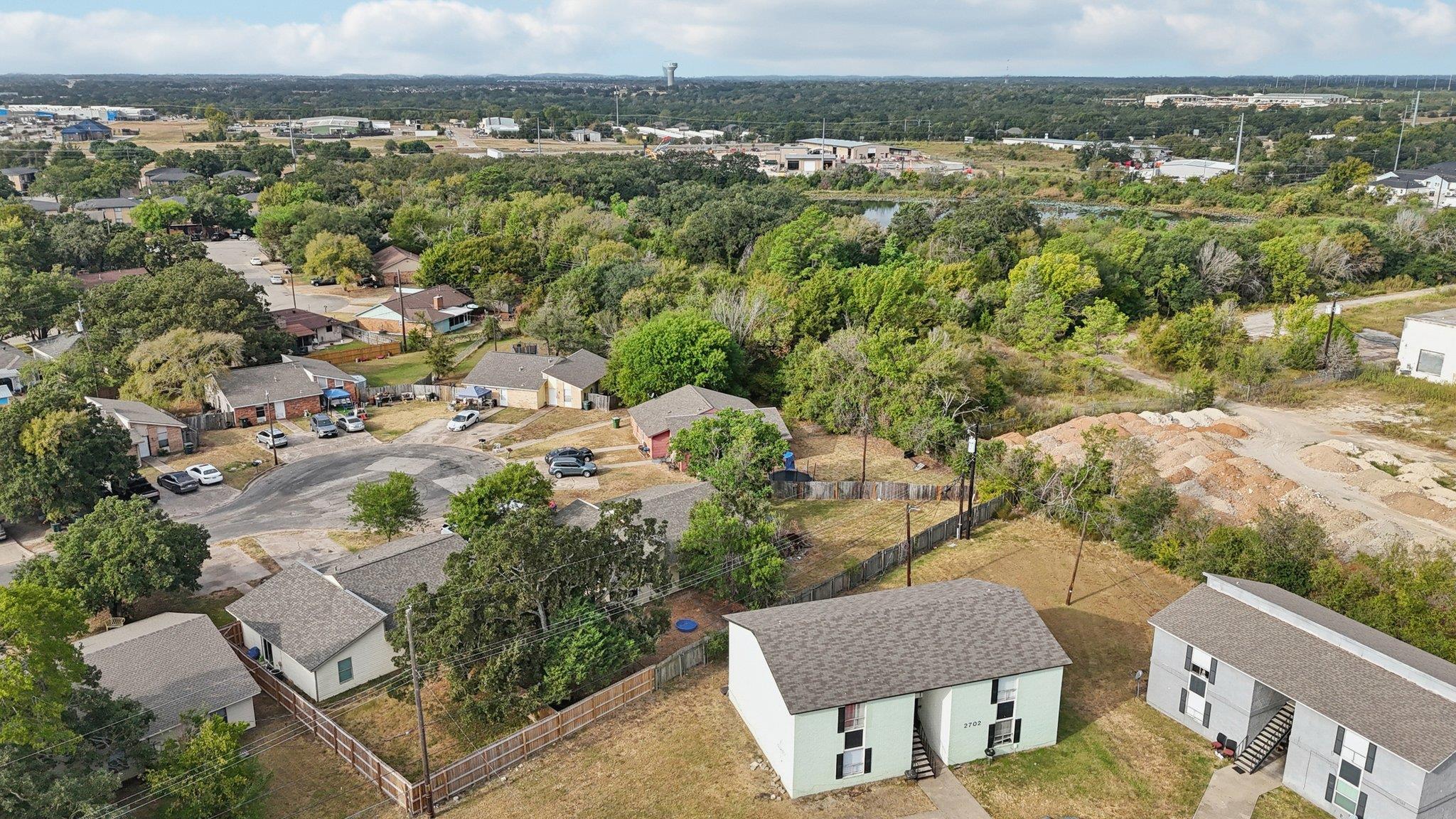 2702 Evergreen Cir, Bryan, TX 77801