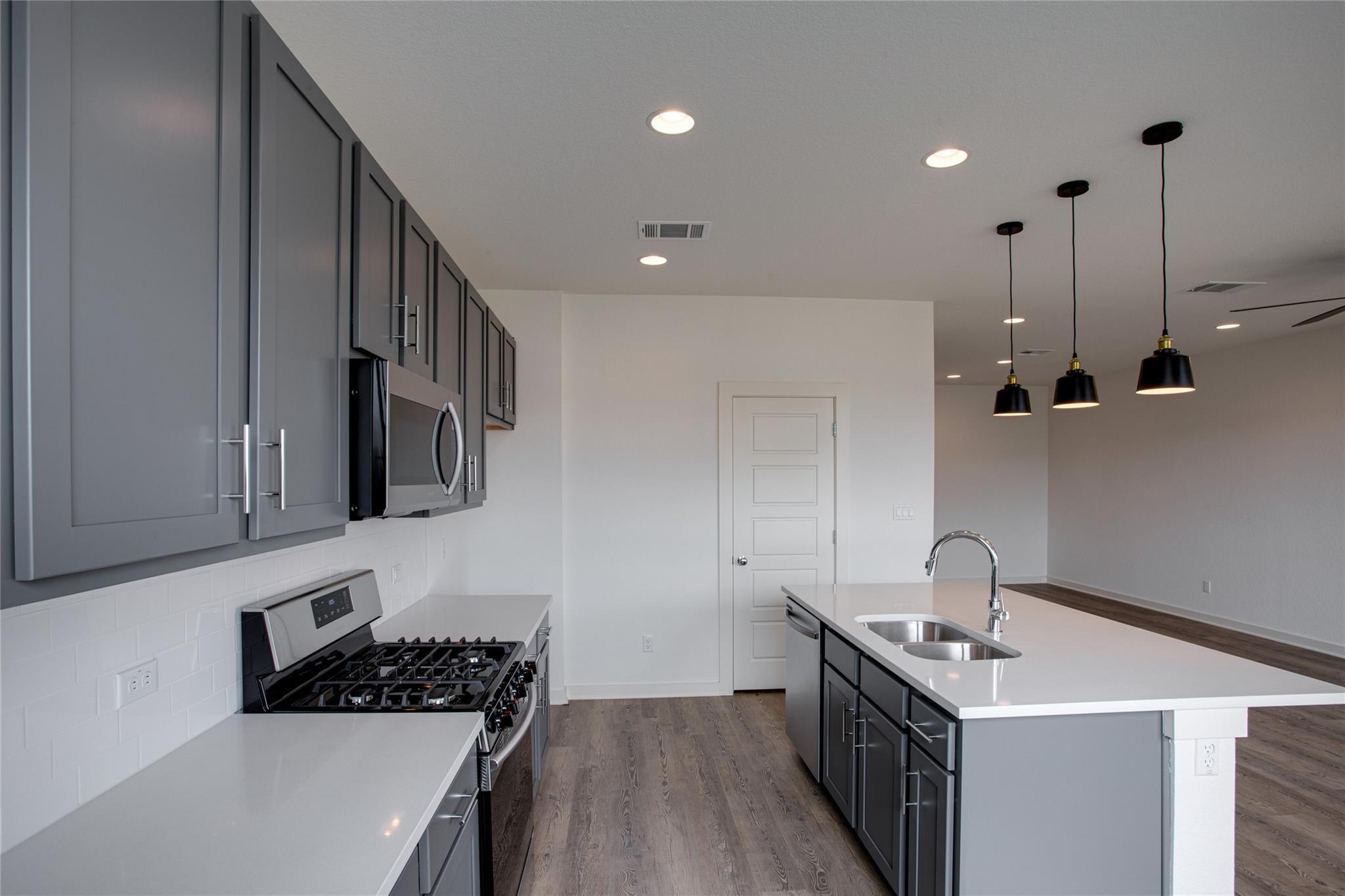 5160 N A W Grimes Blvd # 186, Round Rock, TX 78665