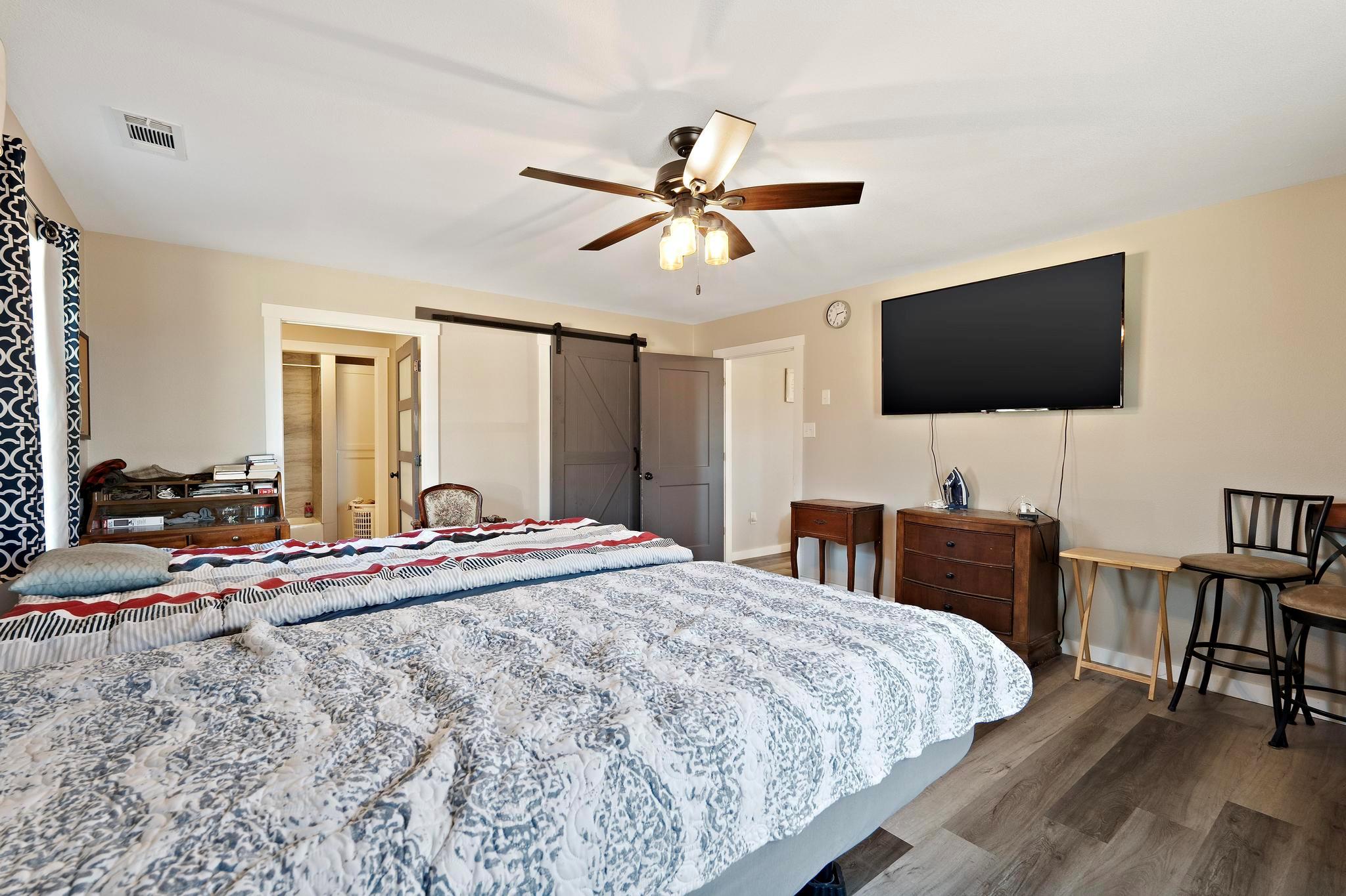 1105 County Road 422, Bartlett, TX 76511