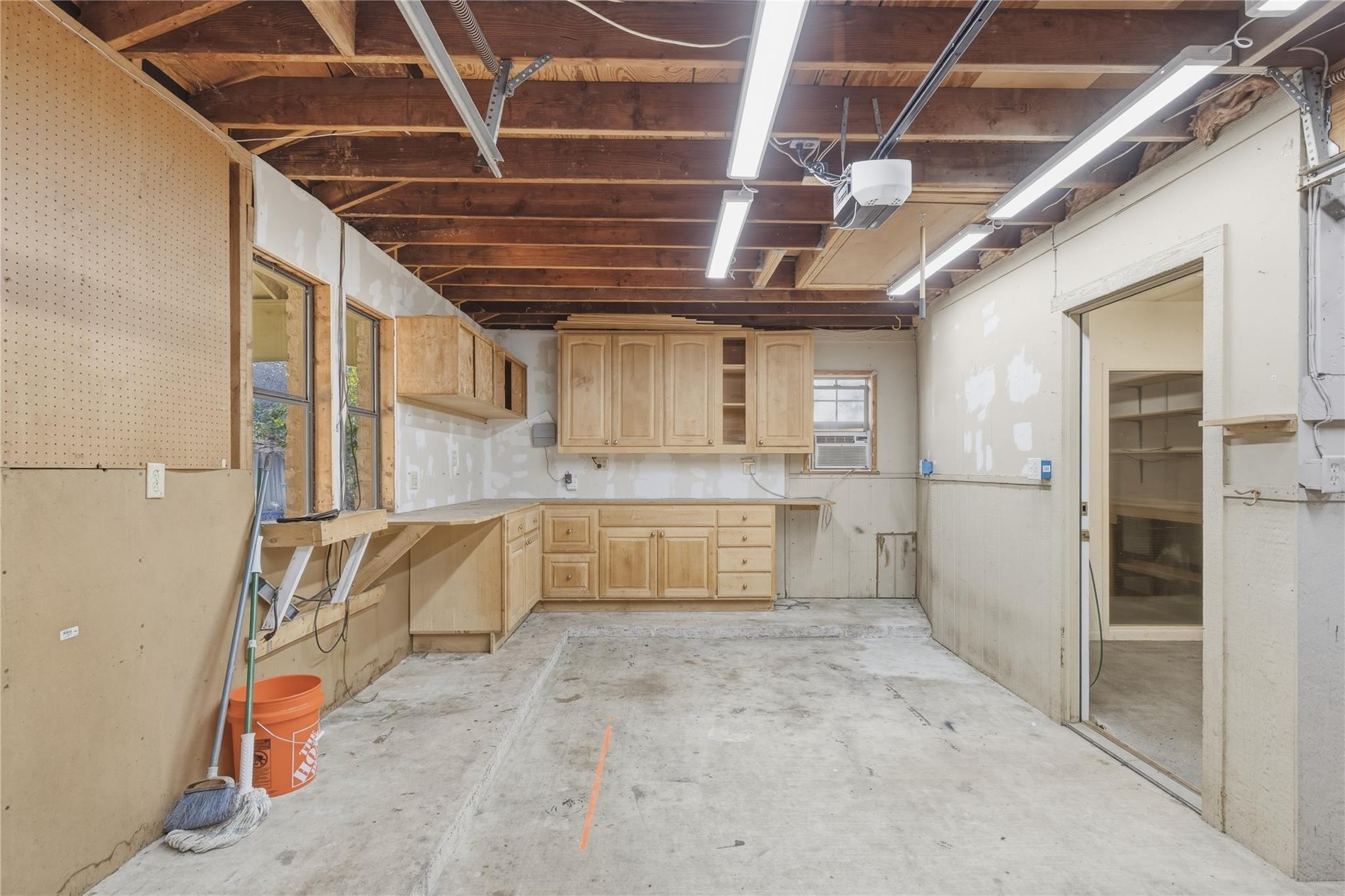 205 N Mount Rushmore Dr, Cedar Park, TX 78613