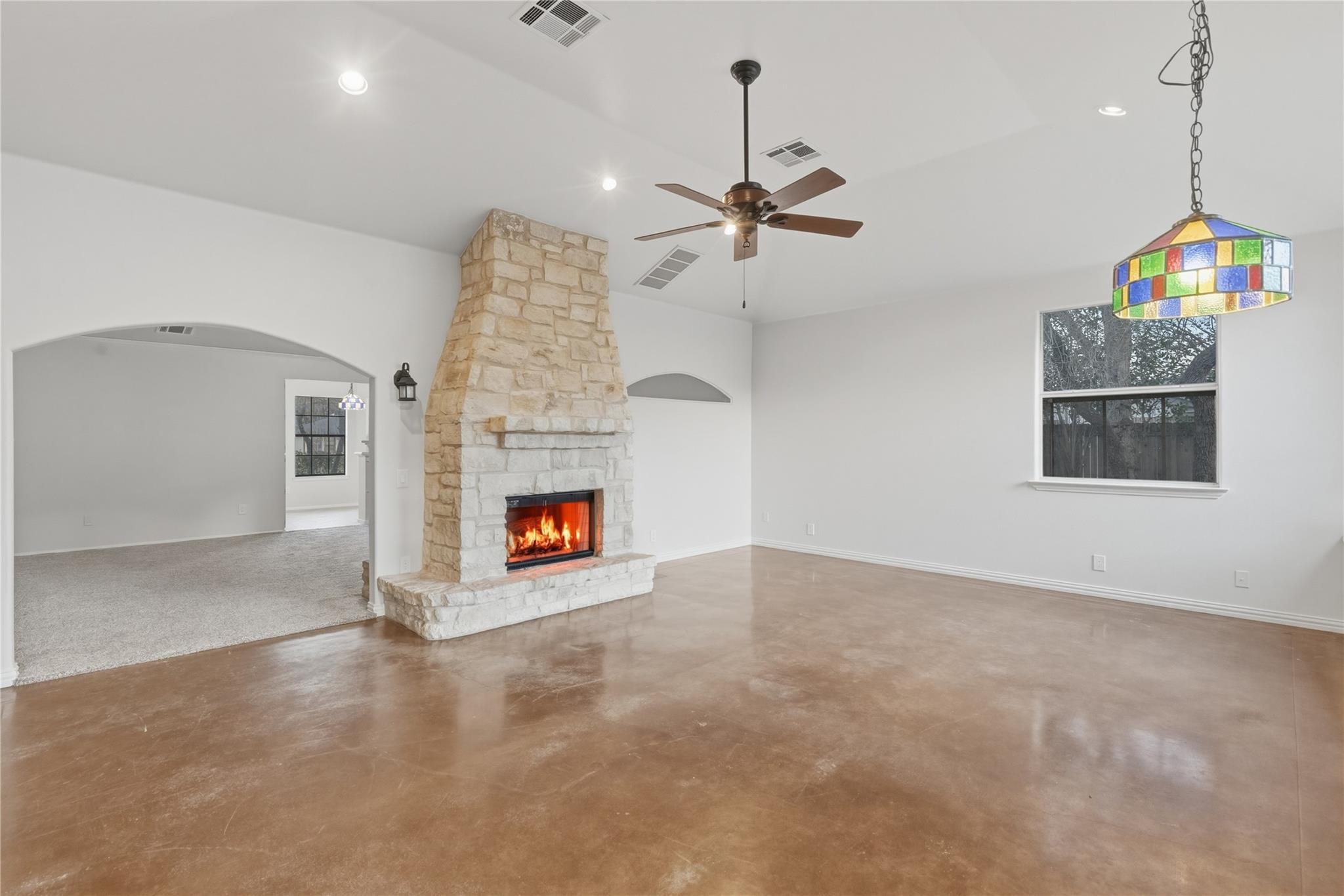 205 N Mount Rushmore Dr, Cedar Park, TX 78613