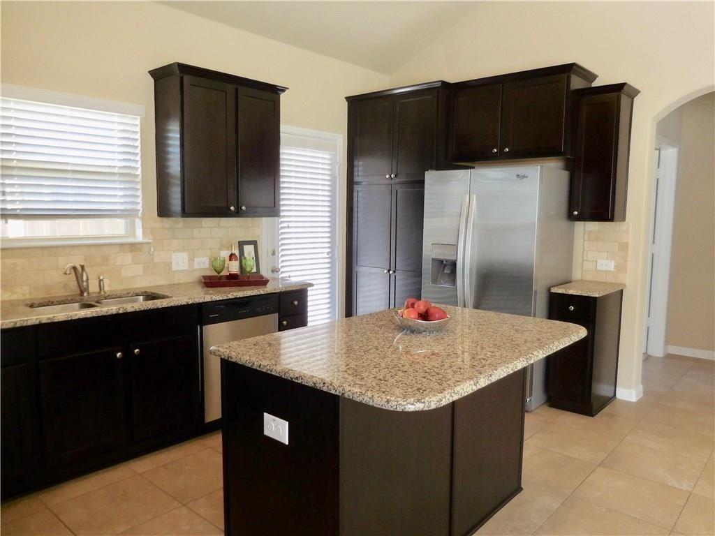 609 Carly Ann Ln, Leander, TX 78641