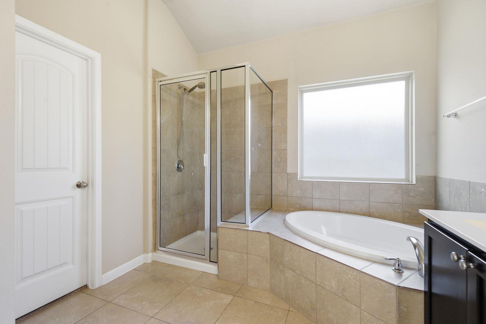 609 Carly Ann Ln, Leander, TX 78641