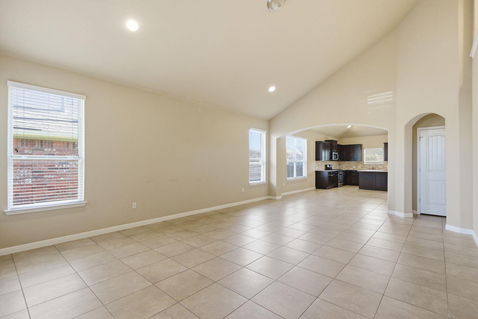 609 Carly Ann Ln, Leander, TX 78641