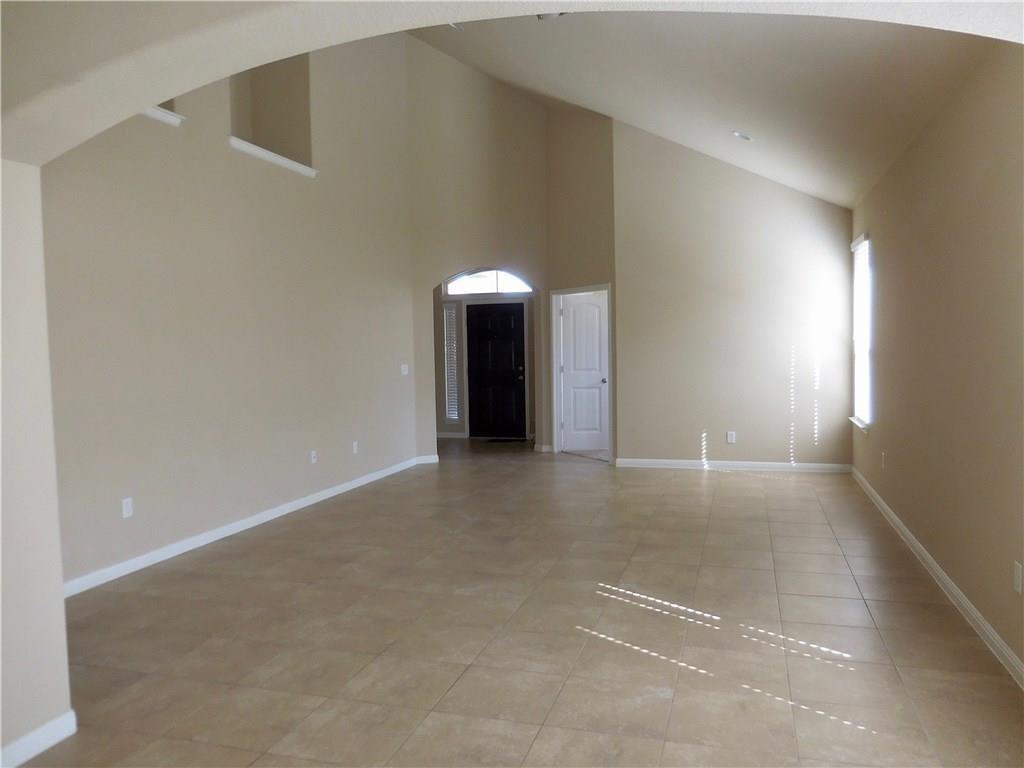 609 Carly Ann Ln, Leander, TX 78641