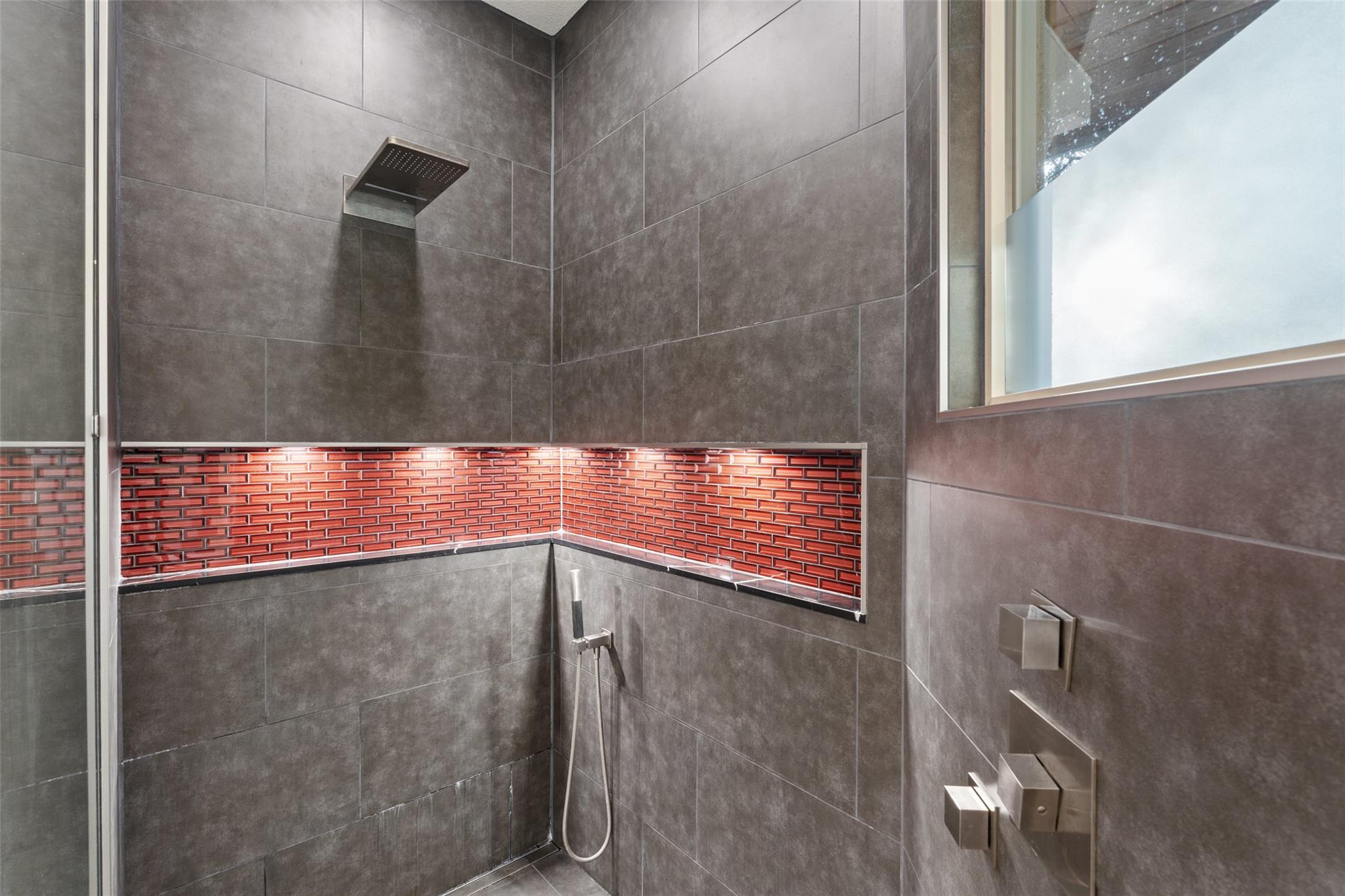 104 Sendera Bonita, Lakeway, TX 78734