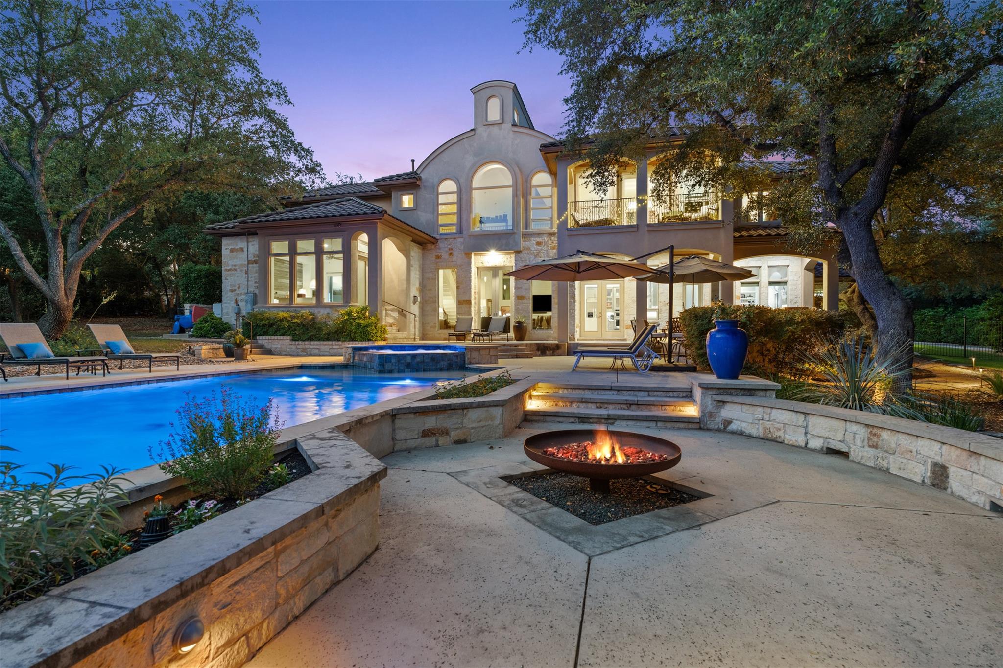 104 Sendera Bonita, Lakeway, TX 78734