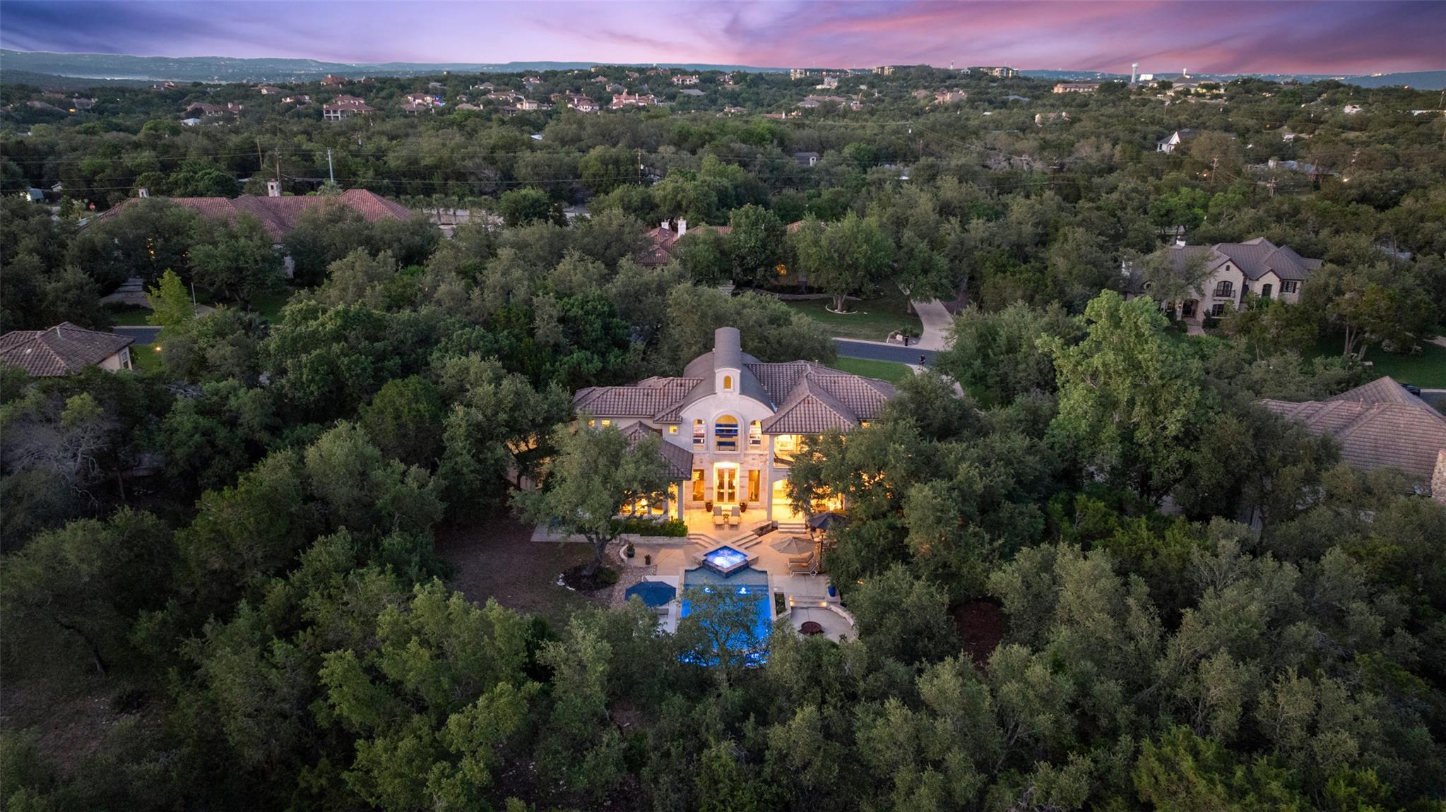 104 Sendera Bonita, Lakeway, TX 78734