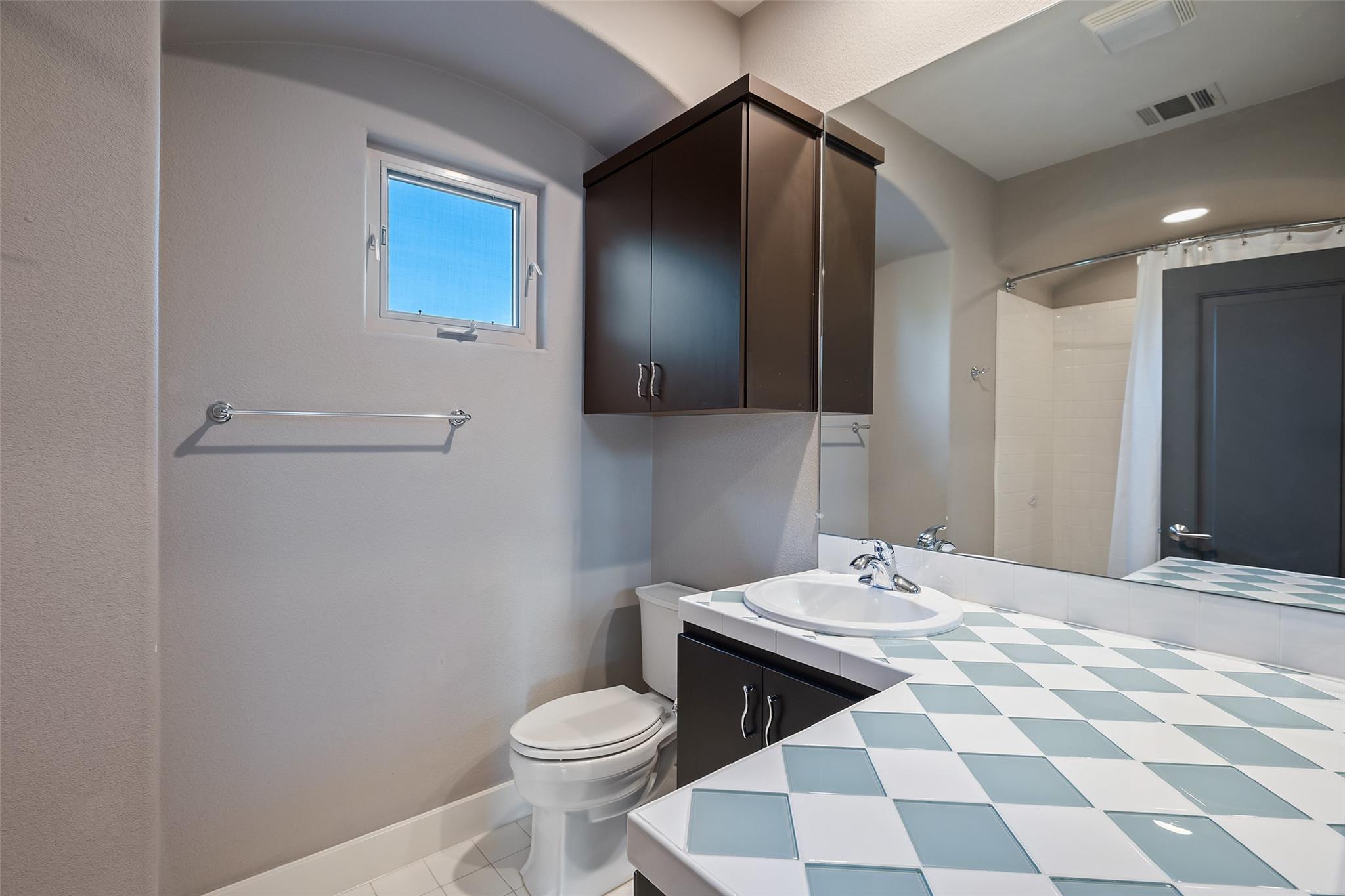 104 Sendera Bonita, Lakeway, TX 78734