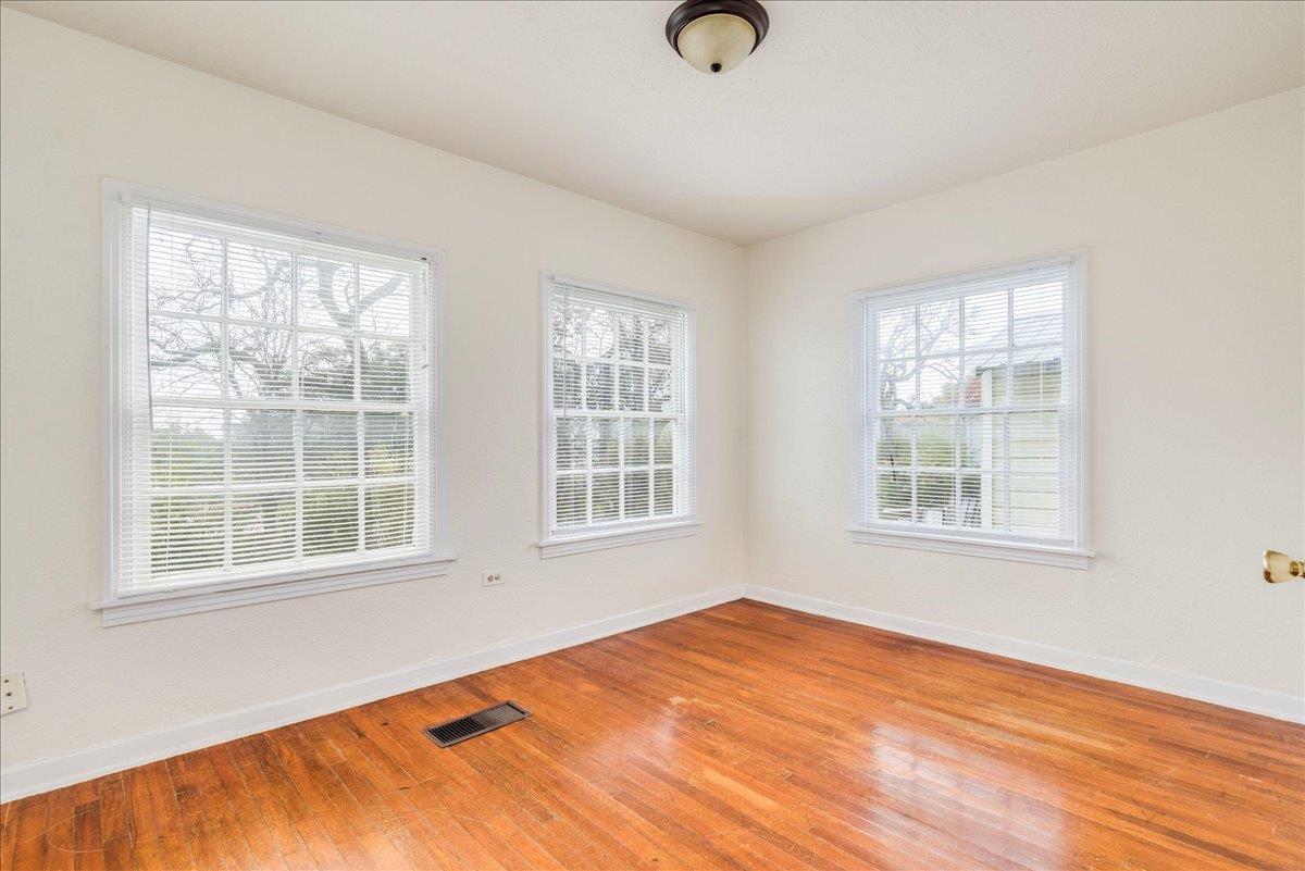 1119 N LBJ Dr, San Marcos, TX 78666