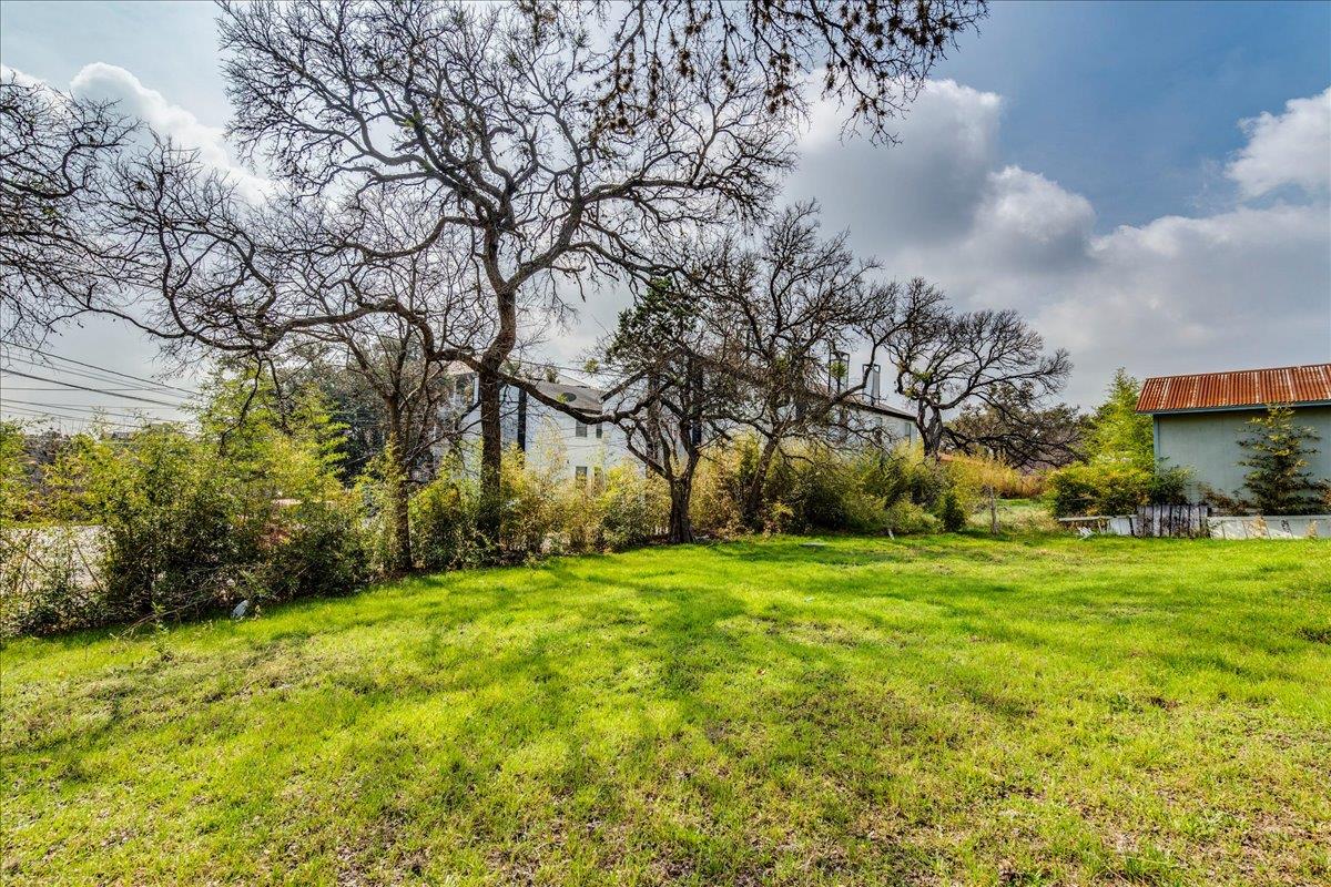 1119 N LBJ Dr, San Marcos, TX 78666