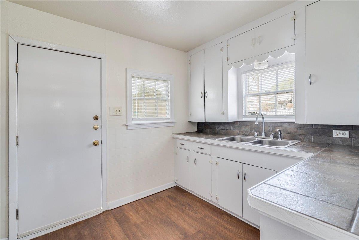 1119 N LBJ Dr, San Marcos, TX 78666