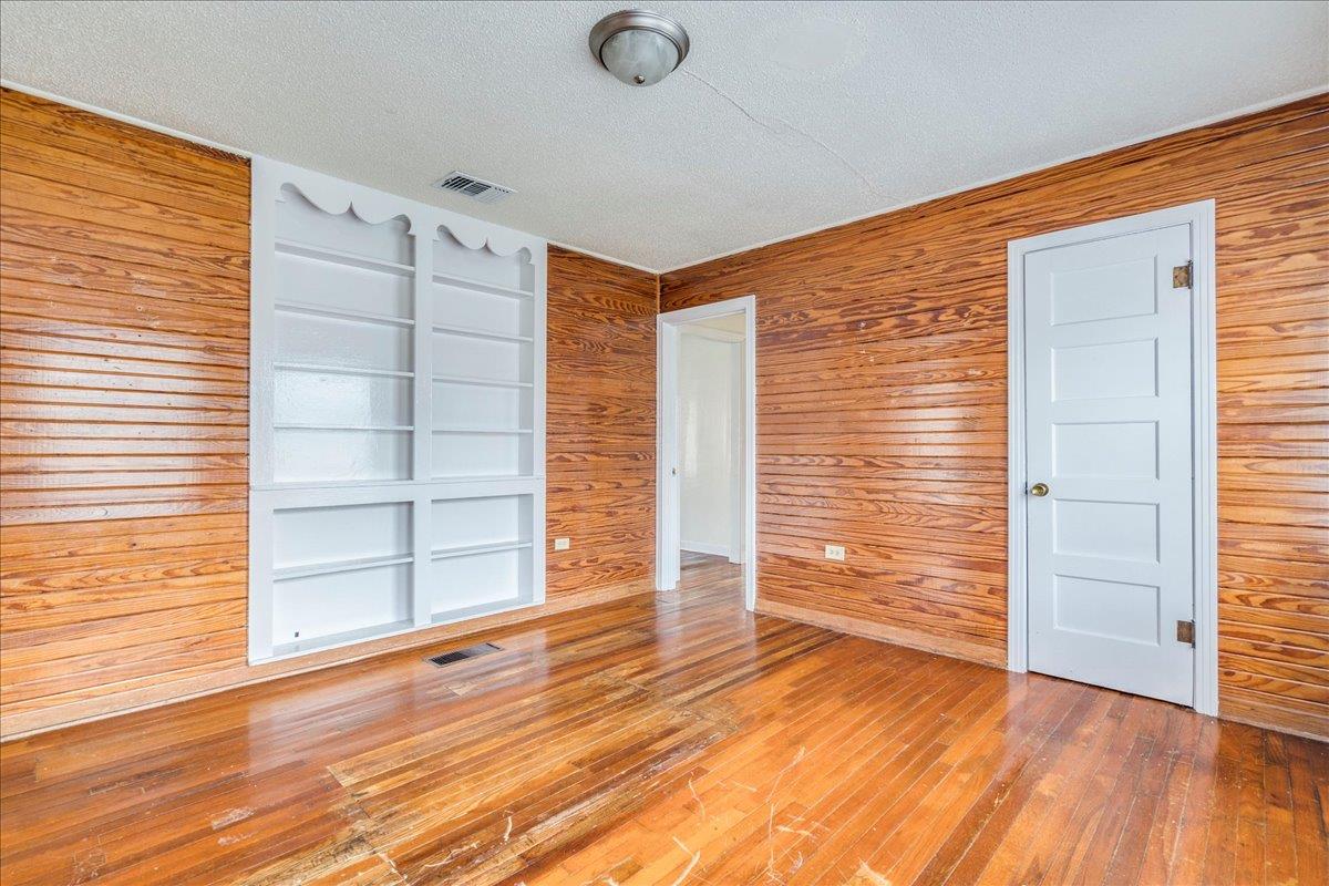 1119 N LBJ Dr, San Marcos, TX 78666