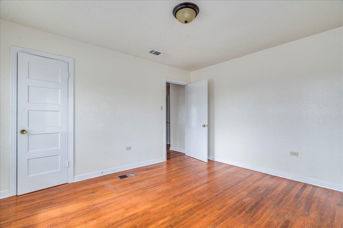 1119 N LBJ Dr, San Marcos, TX 78666