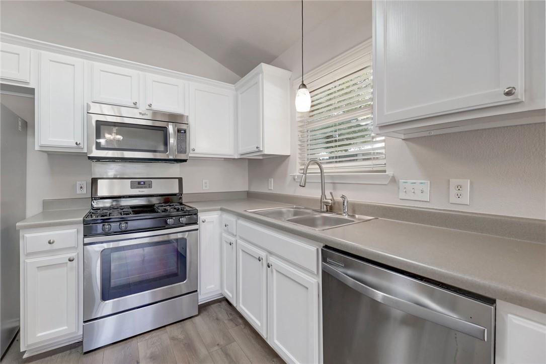 14400 Mowsbury Dr, Austin, TX 78717