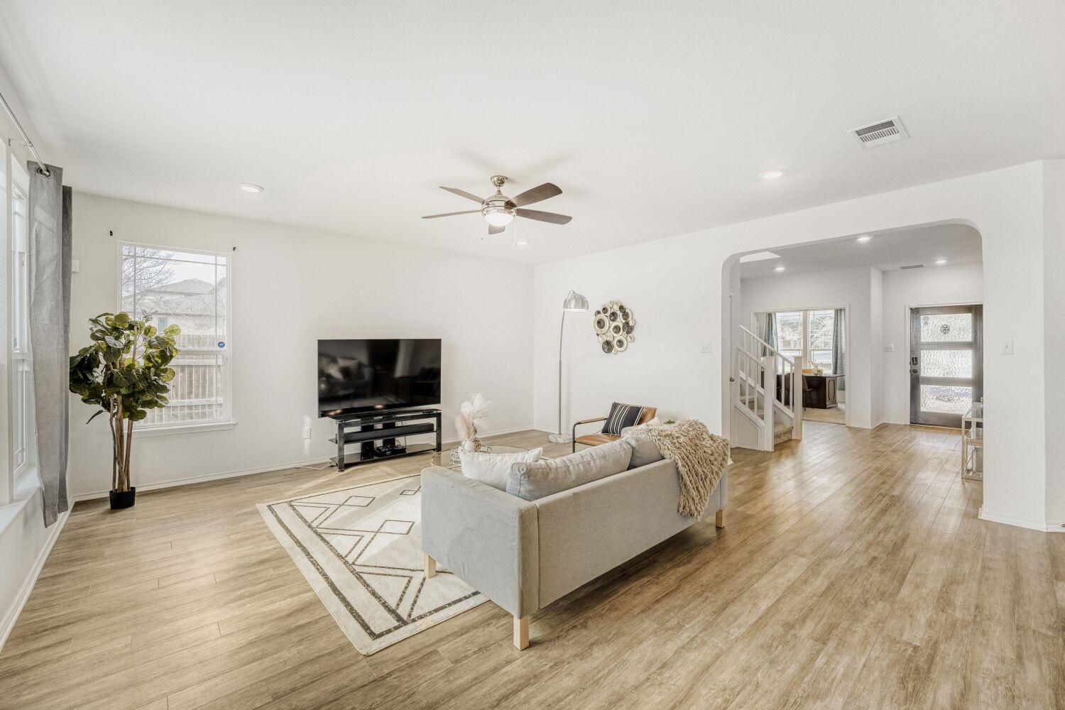 1345 Grande Mesa Dr, Georgetown, TX 78626