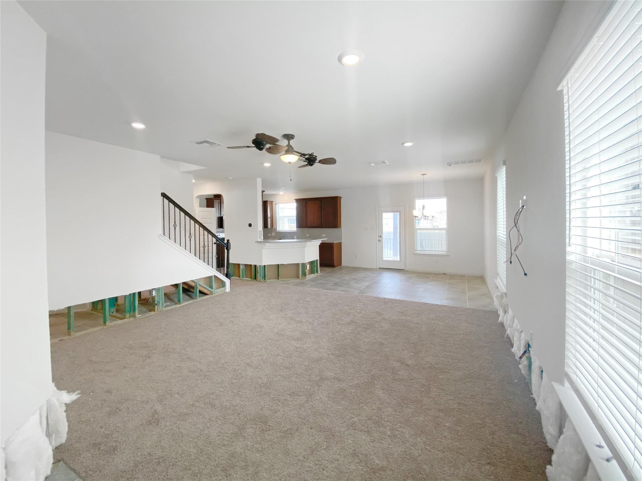 152 Josey Wales Dr, Jarrell, TX 76537