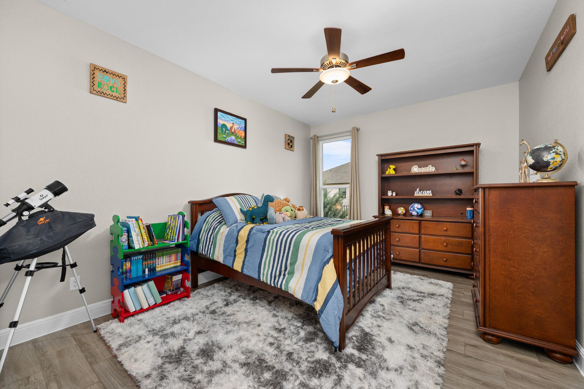 104 Crossfire Cv, Liberty Hill, TX 78642