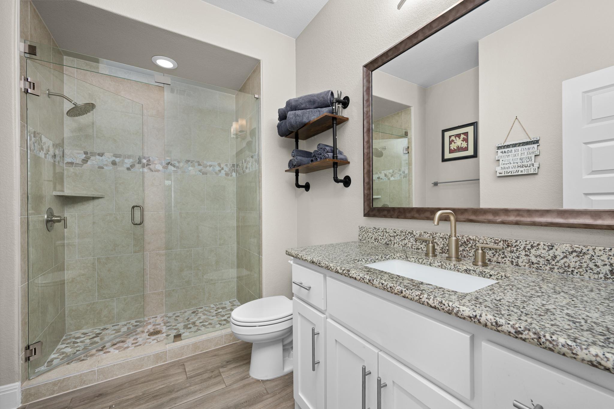 104 Crossfire Cv, Liberty Hill, TX 78642