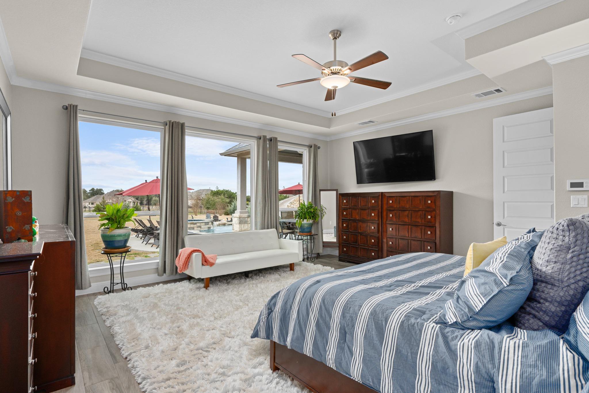 104 Crossfire Cv, Liberty Hill, TX 78642