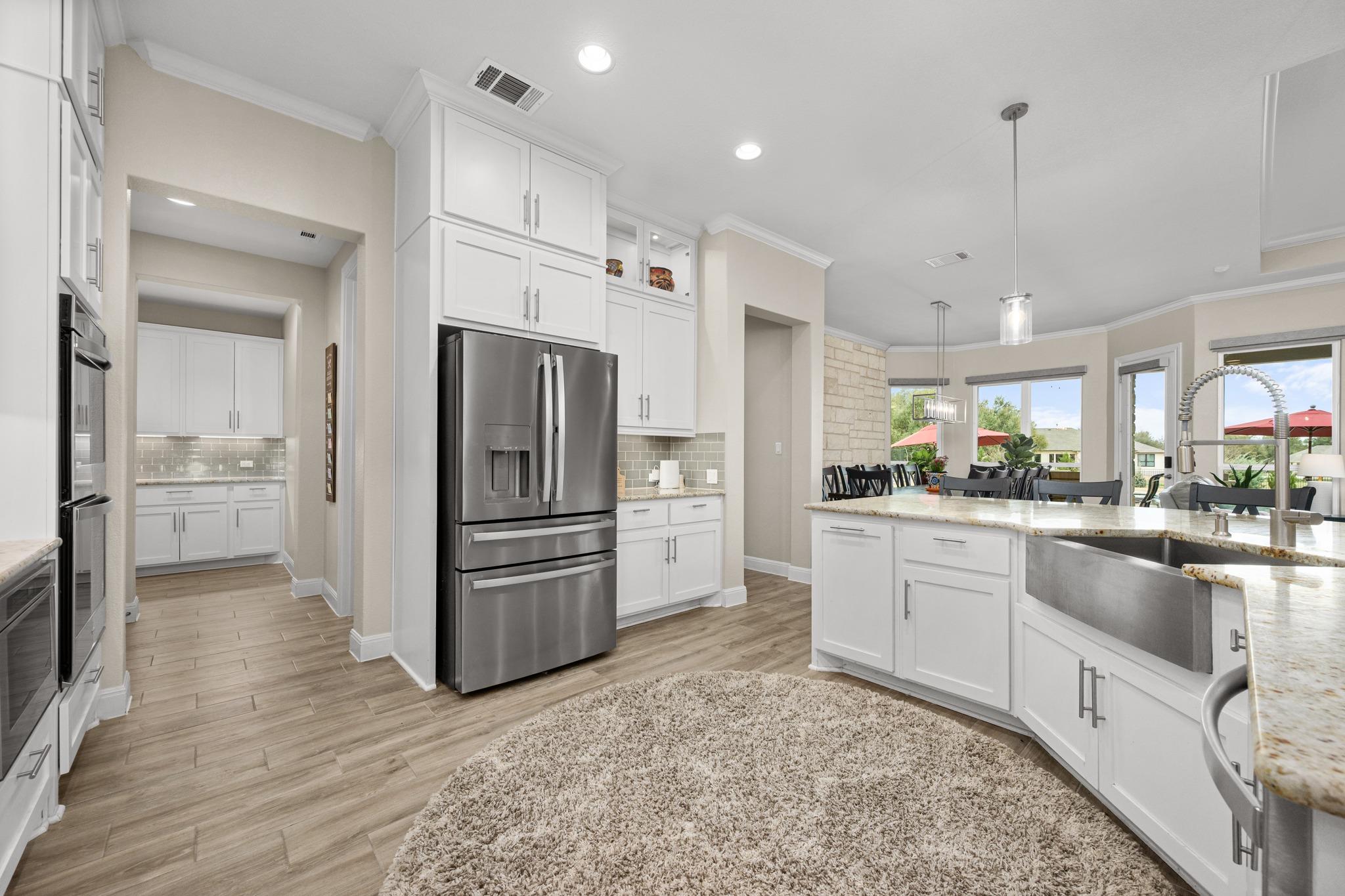 104 Crossfire Cv, Liberty Hill, TX 78642