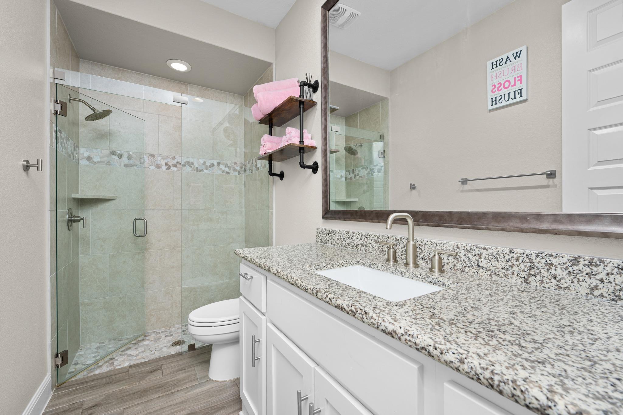 104 Crossfire Cv, Liberty Hill, TX 78642