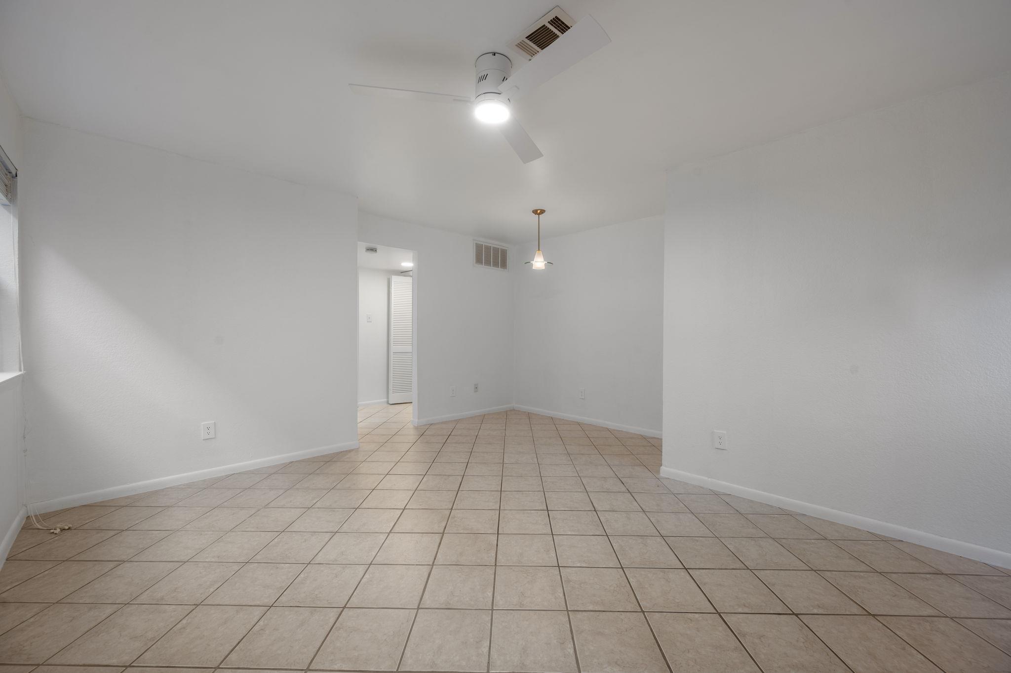 2104 Cullen Ave # 113, Austin, TX 78757