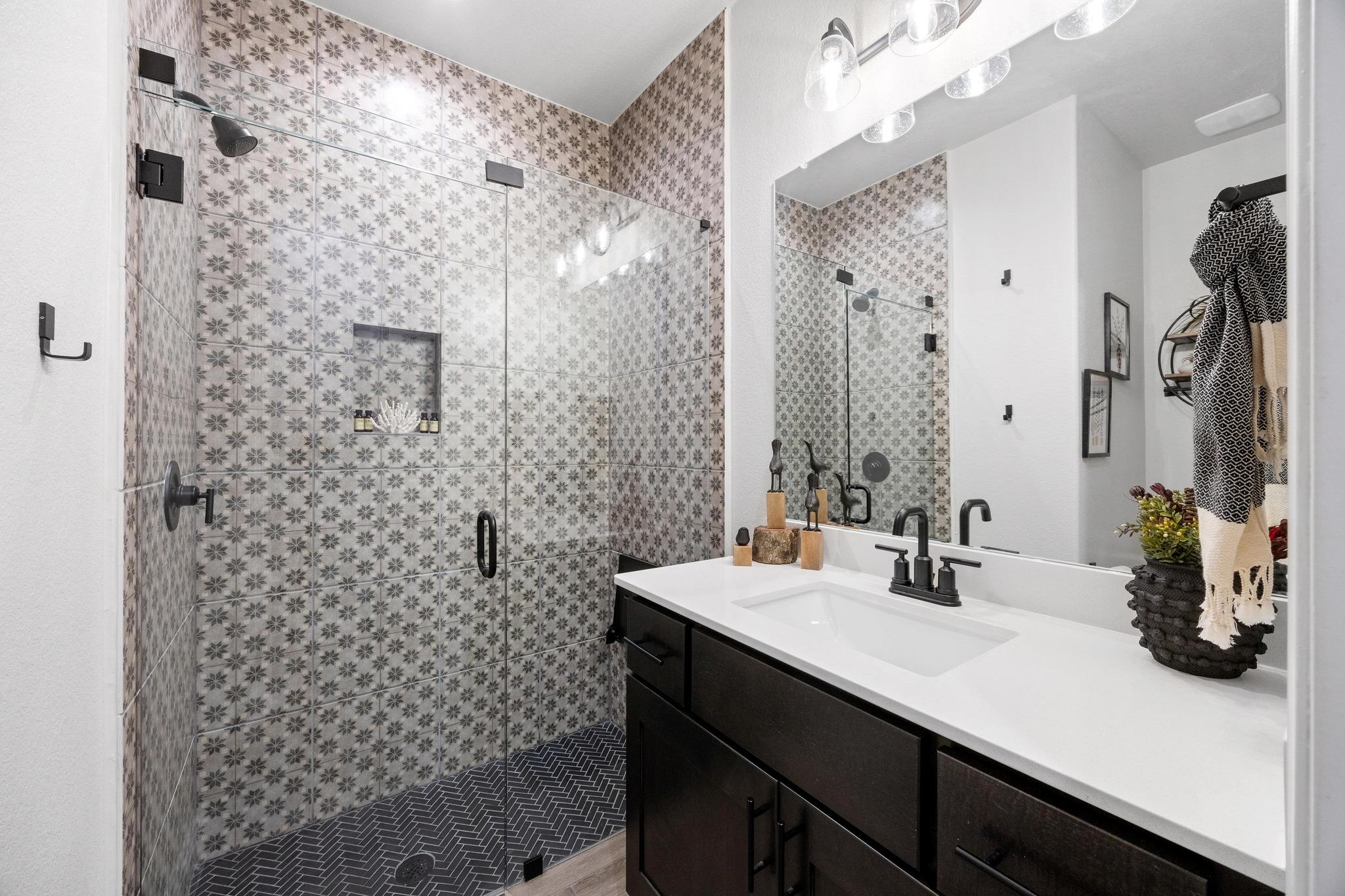 741 Faith Dr, Liberty Hill, TX 78642