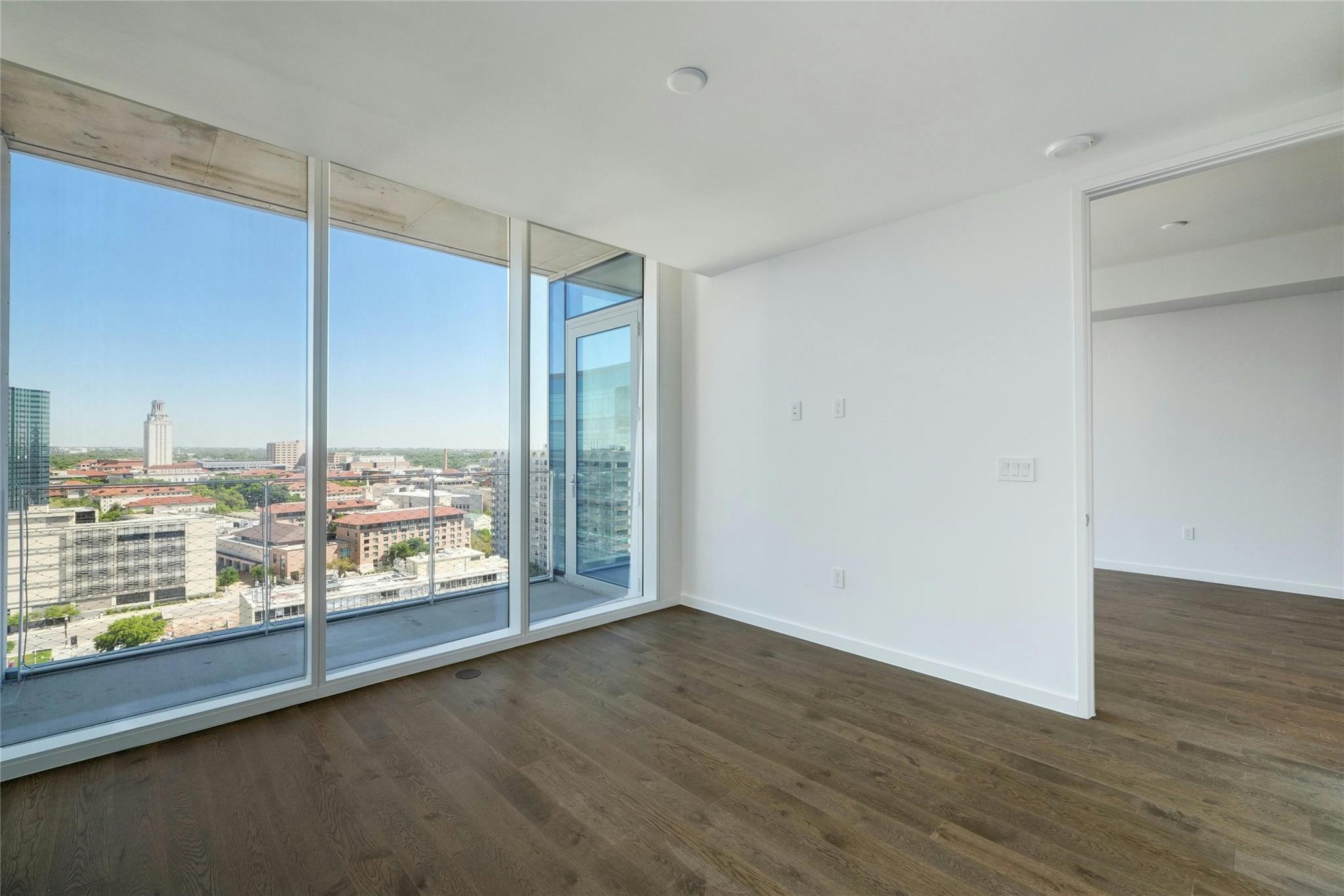 313 W 17th St # 1703, Austin, TX 78701