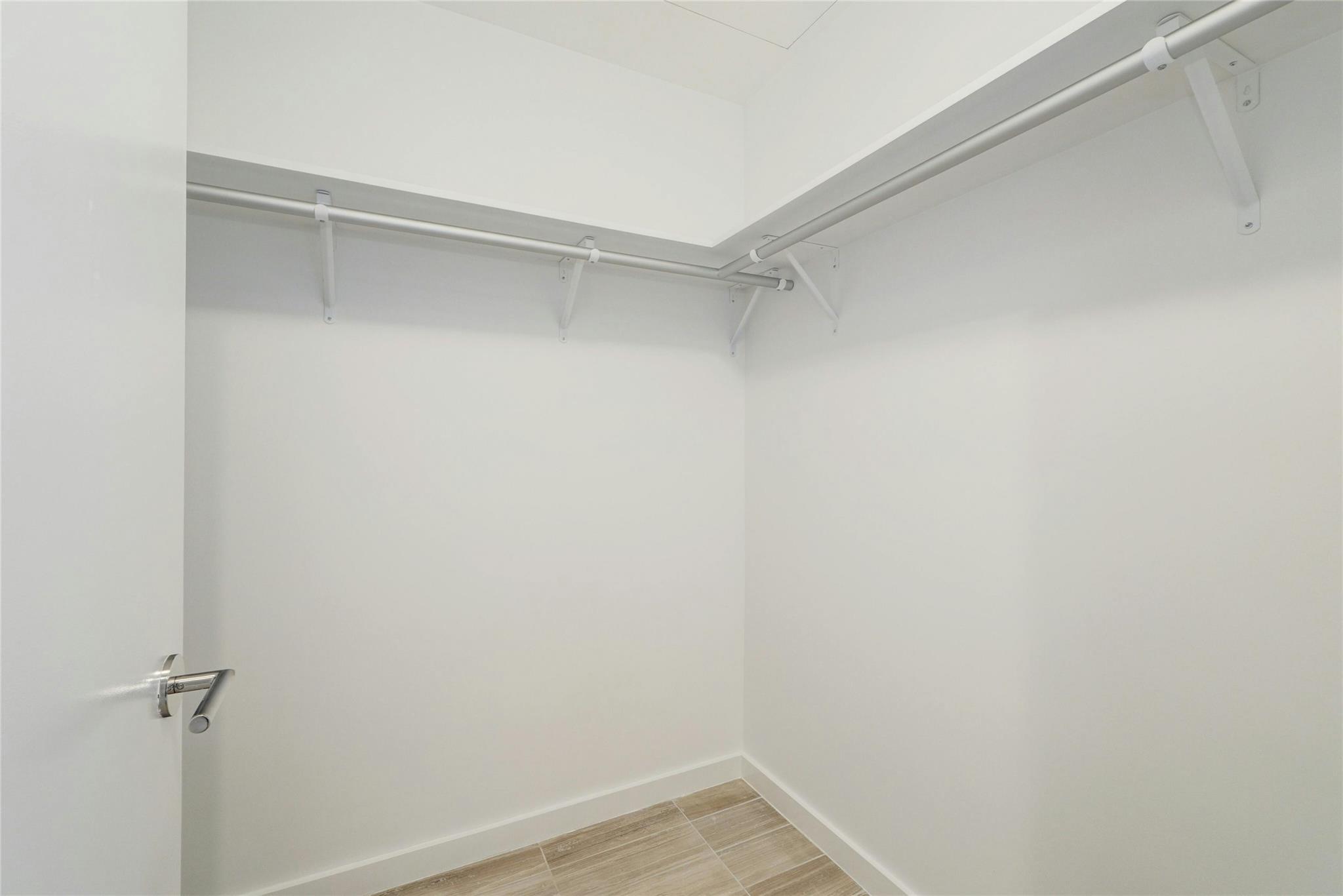 313 W 17th St # 1703, Austin, TX 78701