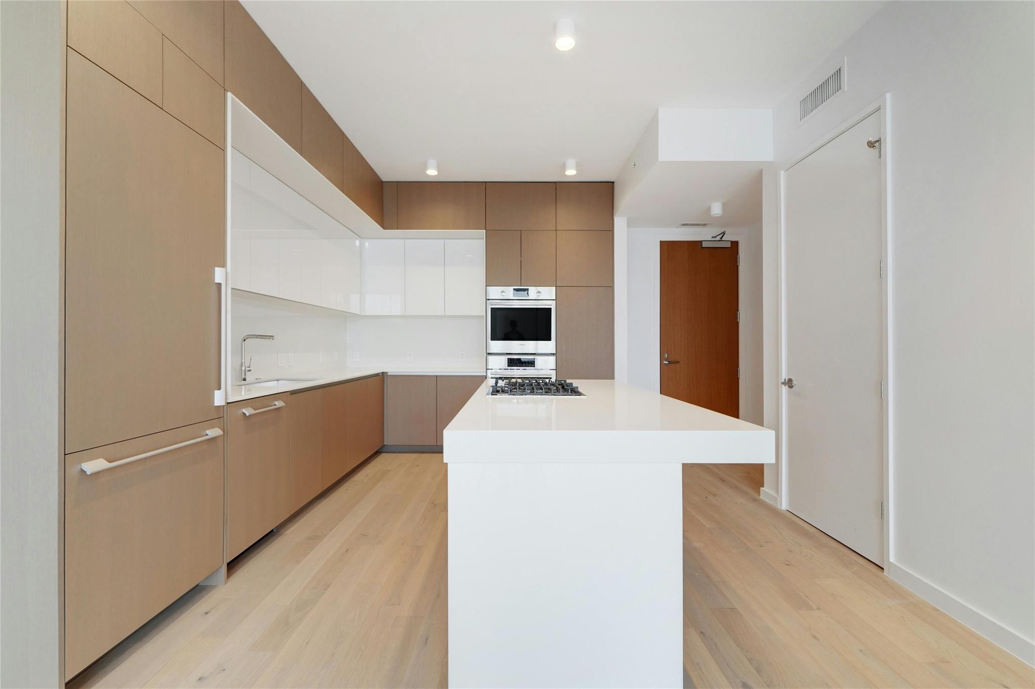 313 W 17th St # 1703, Austin, TX 78701