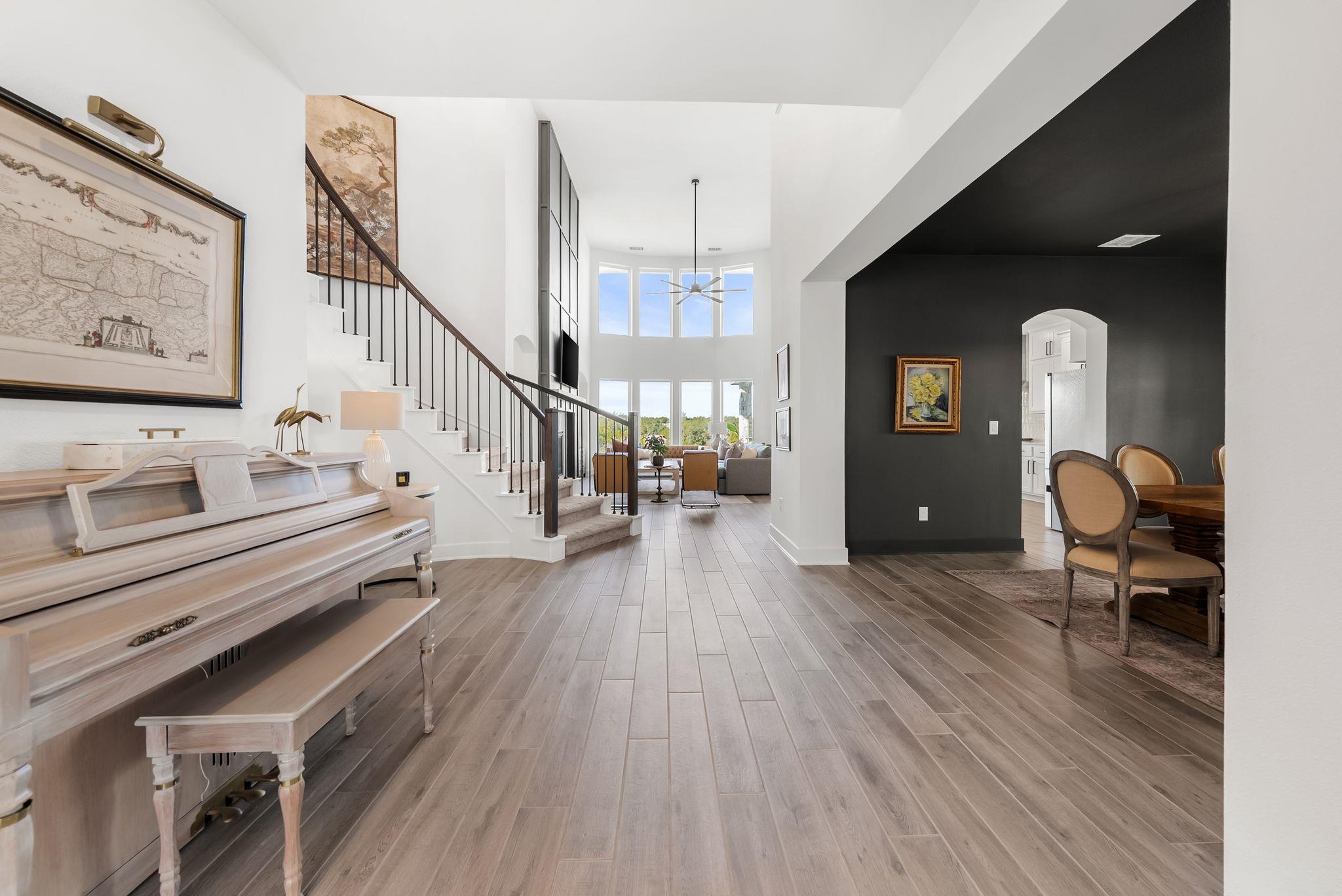 17132 Sanglier Dr, Austin, TX 78738