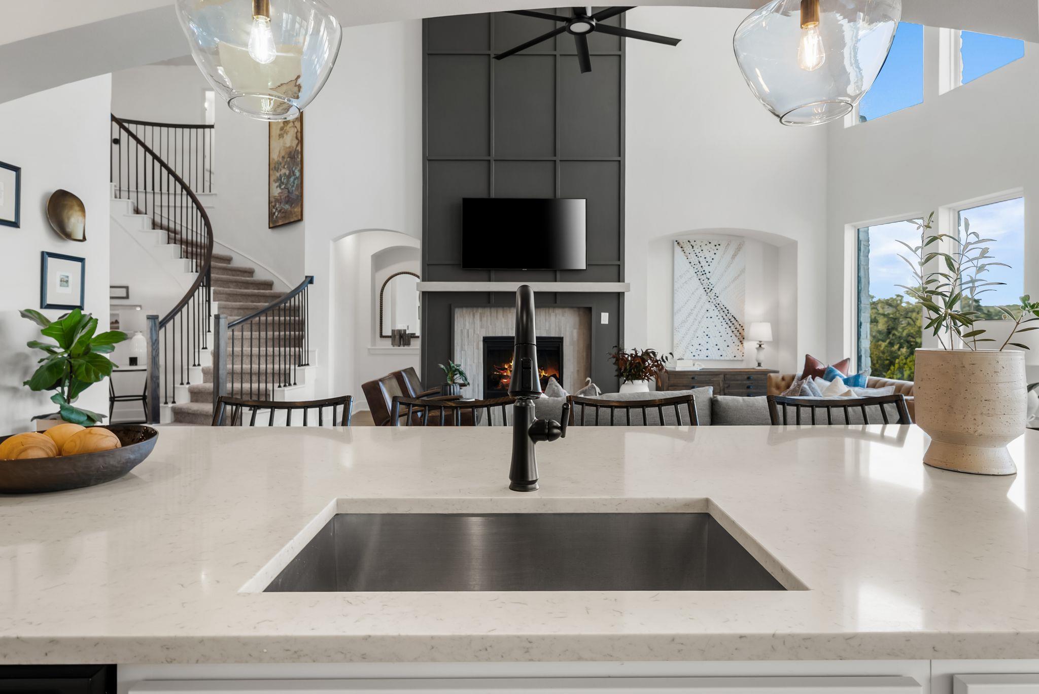 17132 Sanglier Dr, Austin, TX 78738