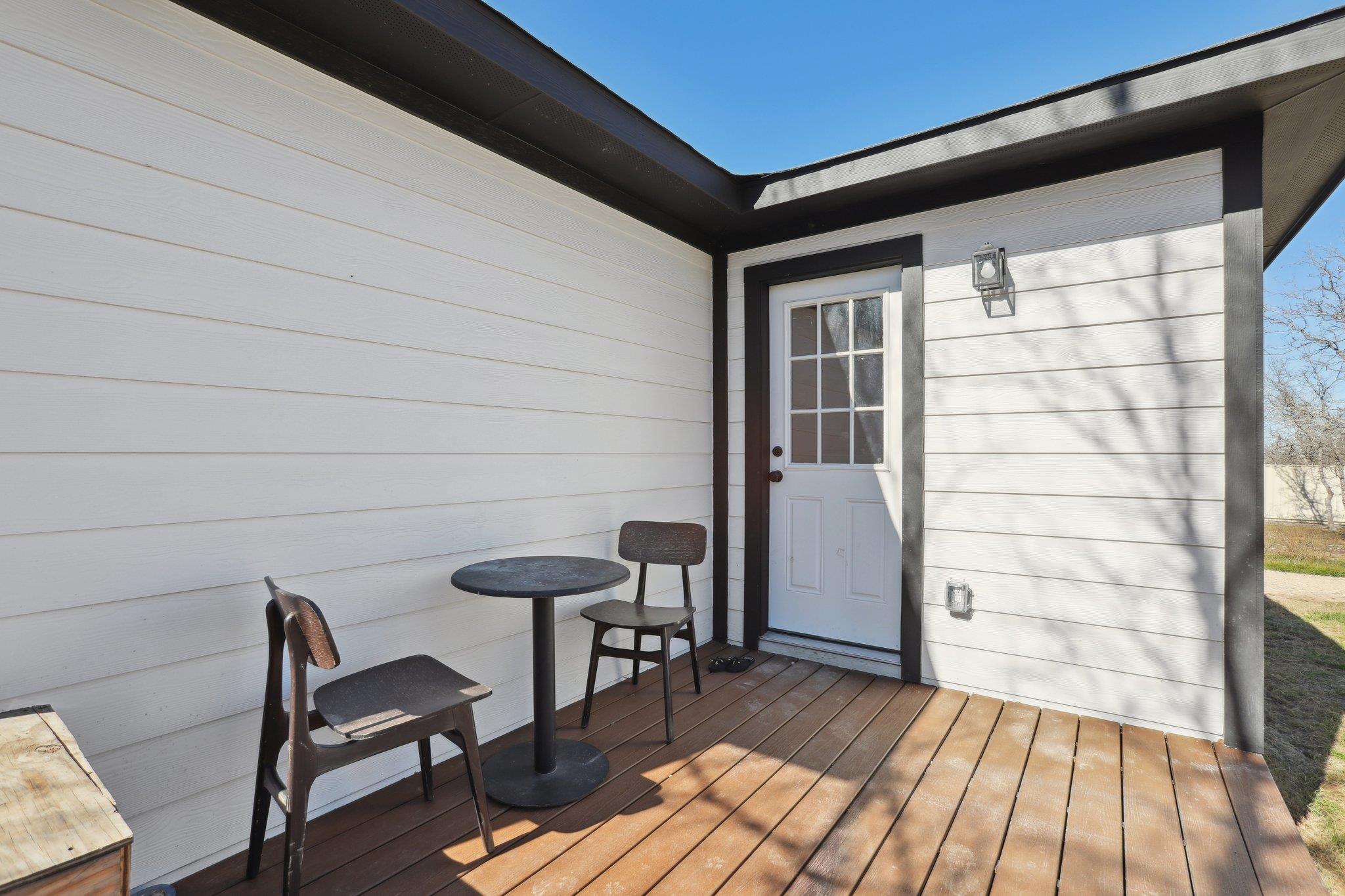 194 Tulipan Ln, Dale, TX 78616