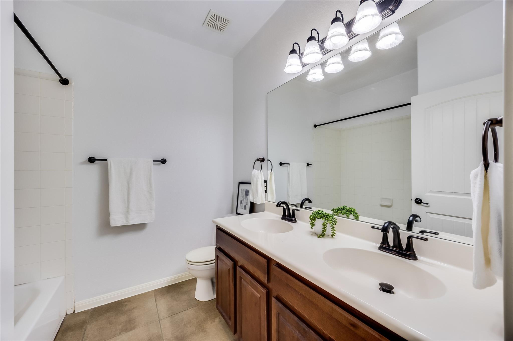 4008 Gloucester Dr, Cedar Park, TX 78613