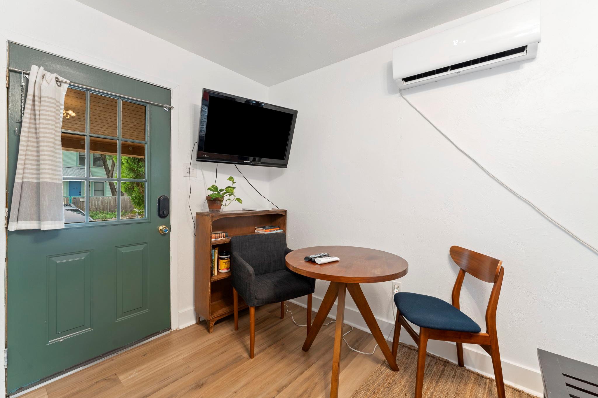 97 Lynn St # B, Austin, TX 78702