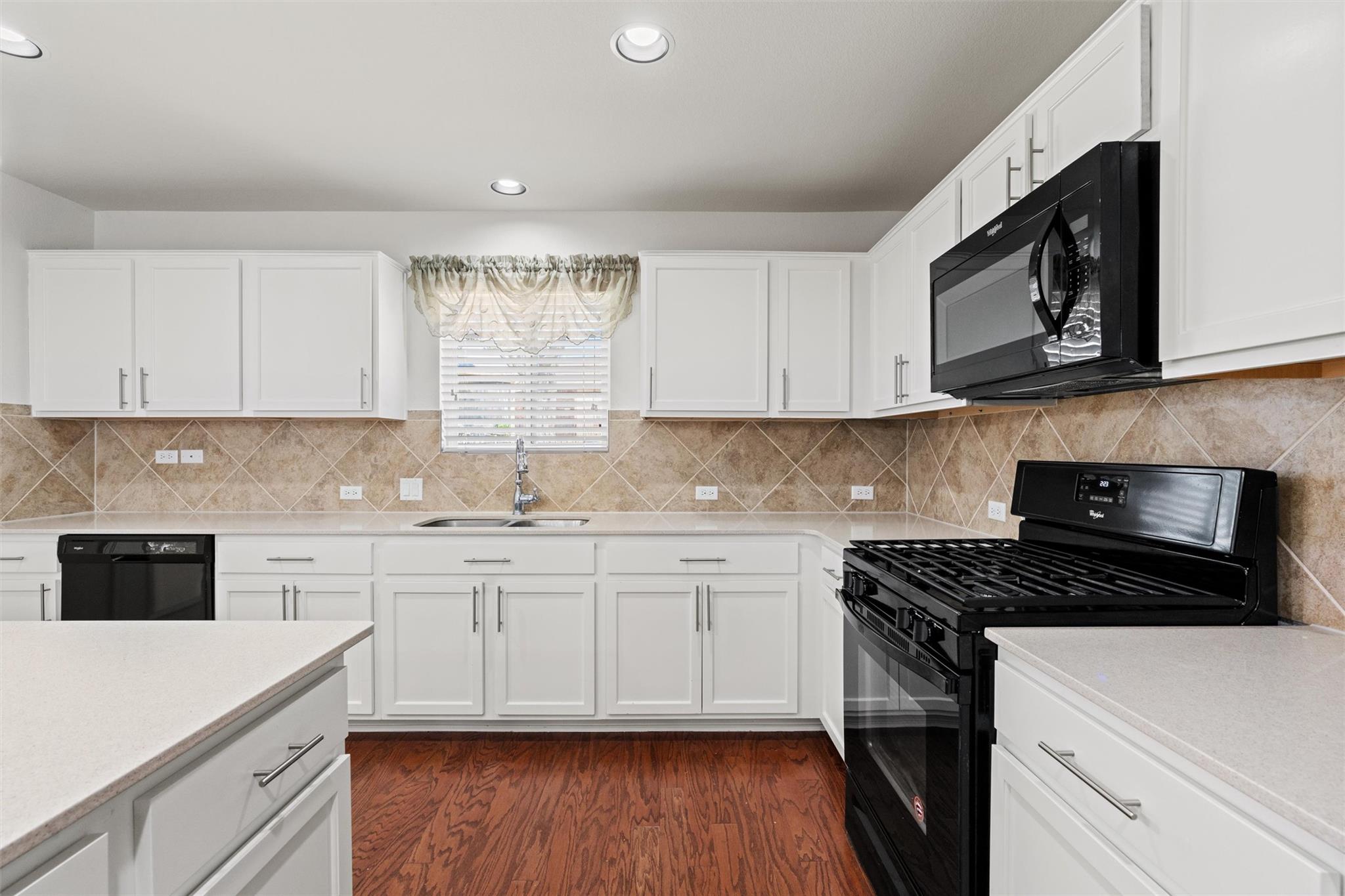 206 Paint Creek Ln, Georgetown, TX 78633