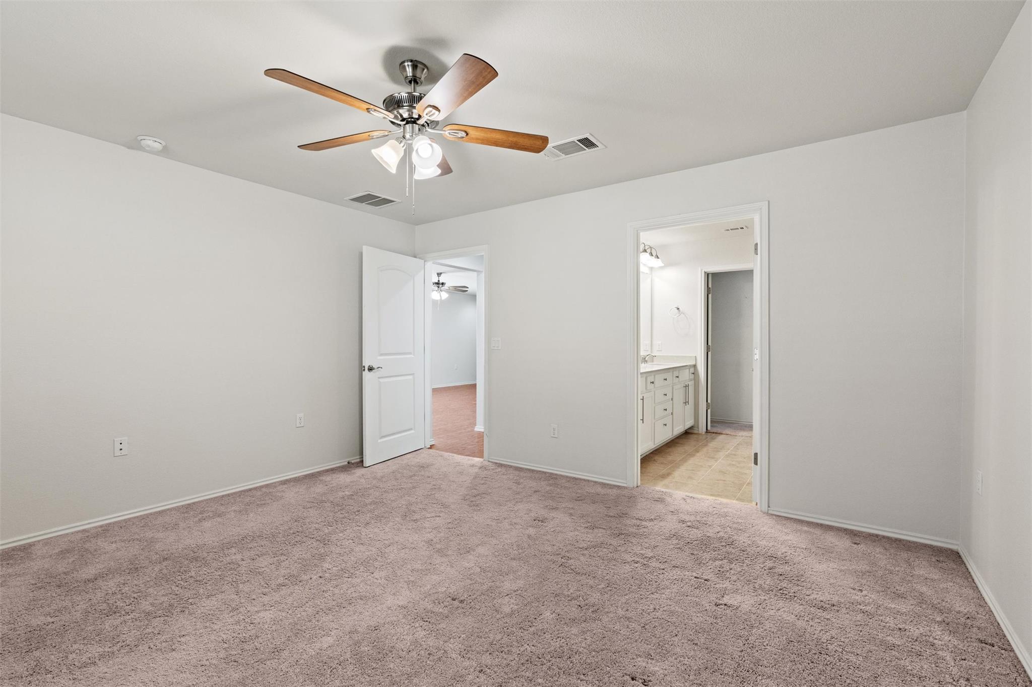 206 Paint Creek Ln, Georgetown, TX 78633