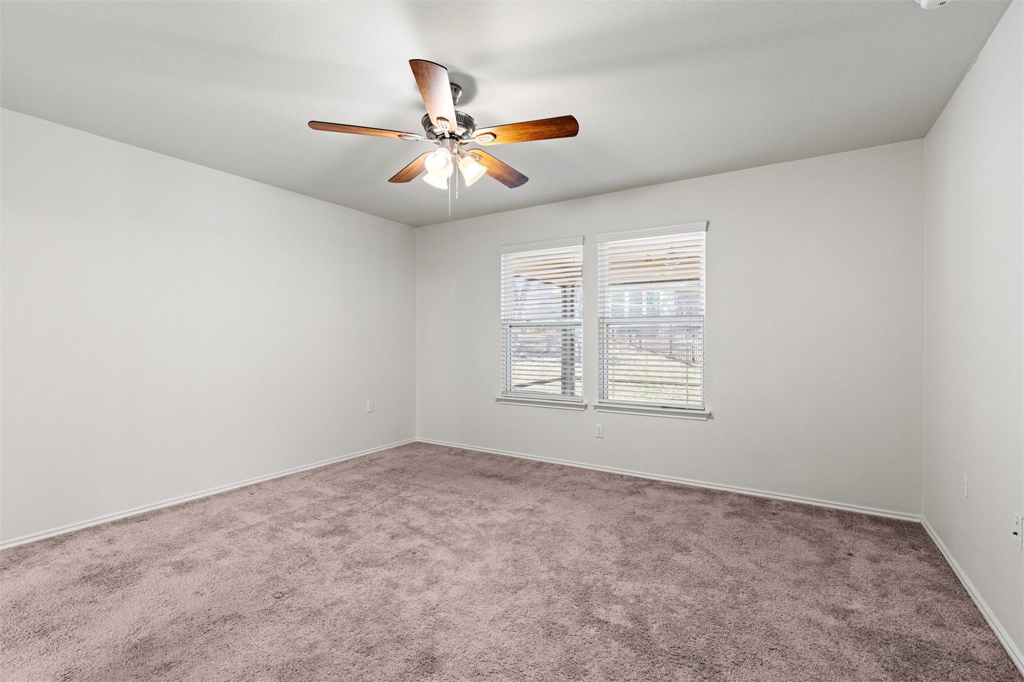 206 Paint Creek Ln, Georgetown, TX 78633