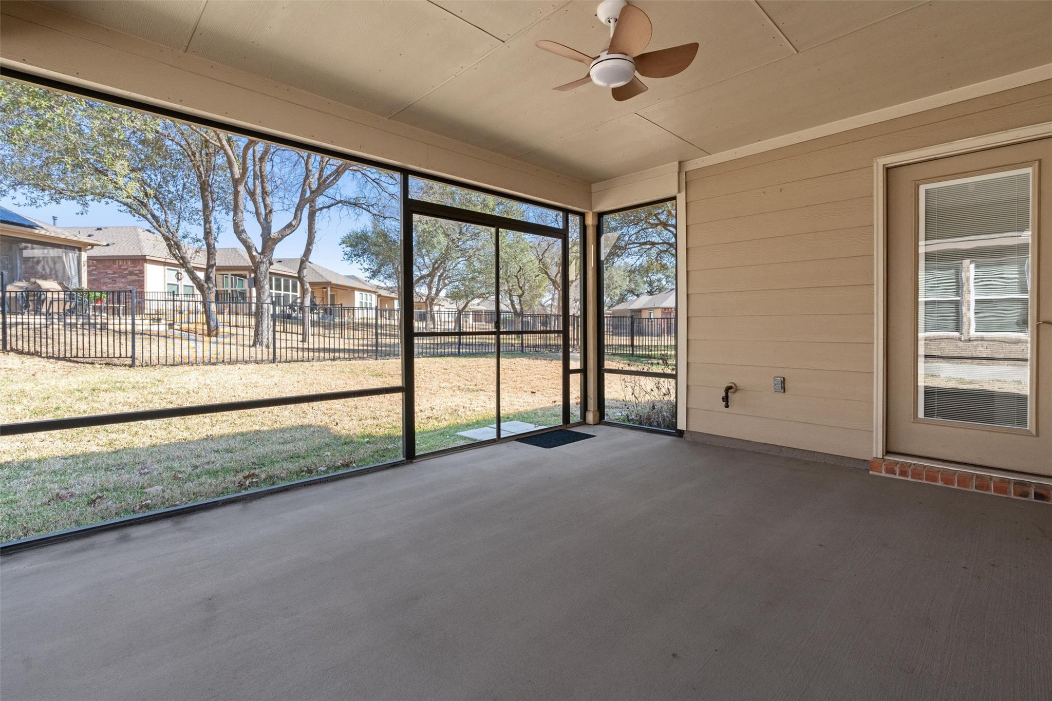 206 Paint Creek Ln, Georgetown, TX 78633